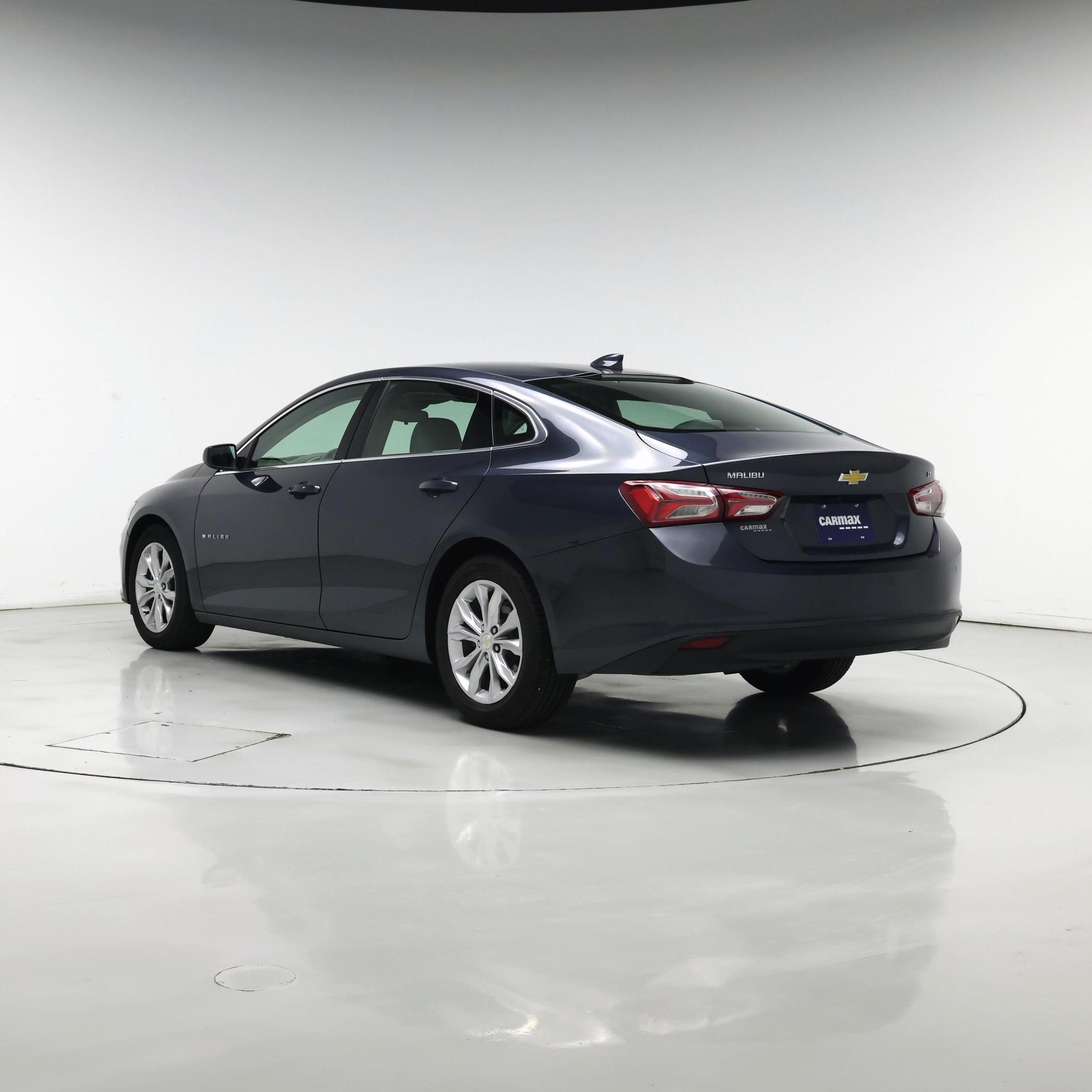 Thumbnail: 2020 Chevrolet Malibu - 2