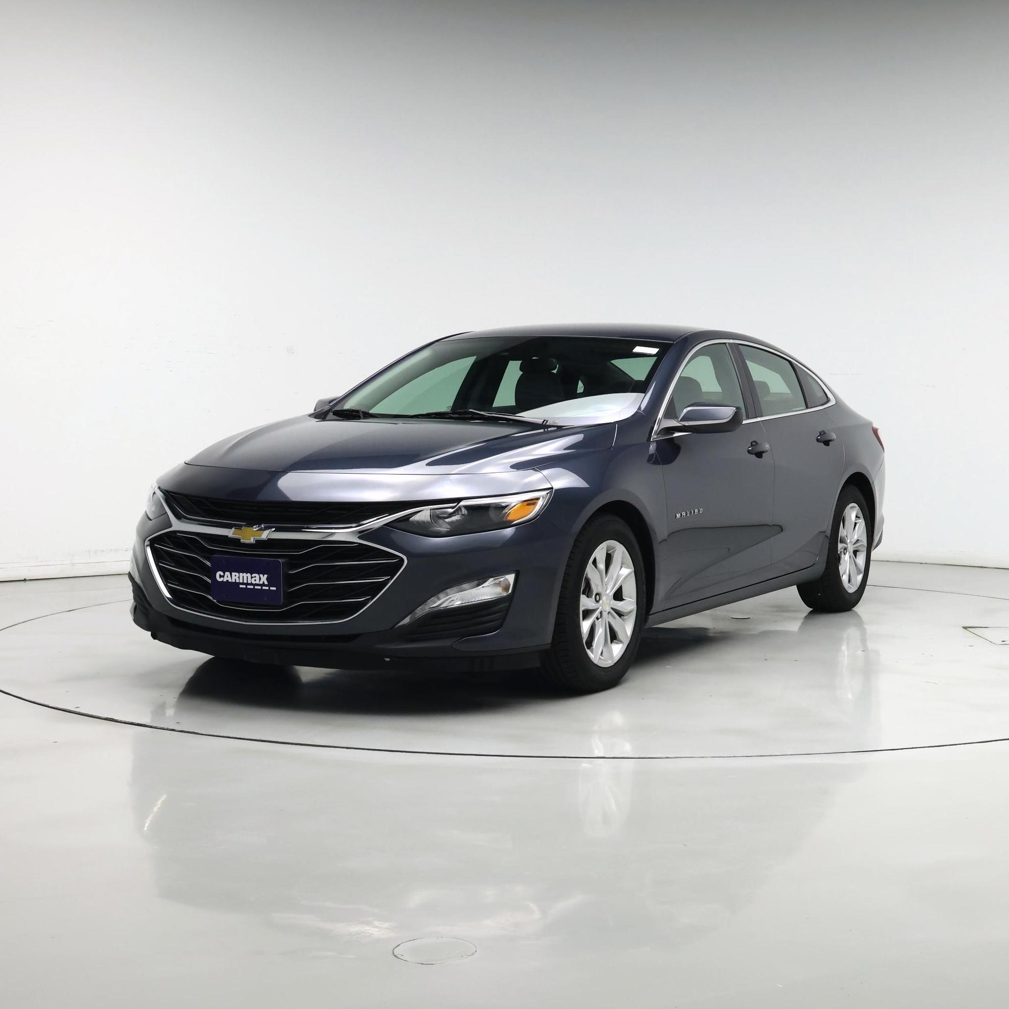 Thumbnail: 2020 Chevrolet Malibu - 4