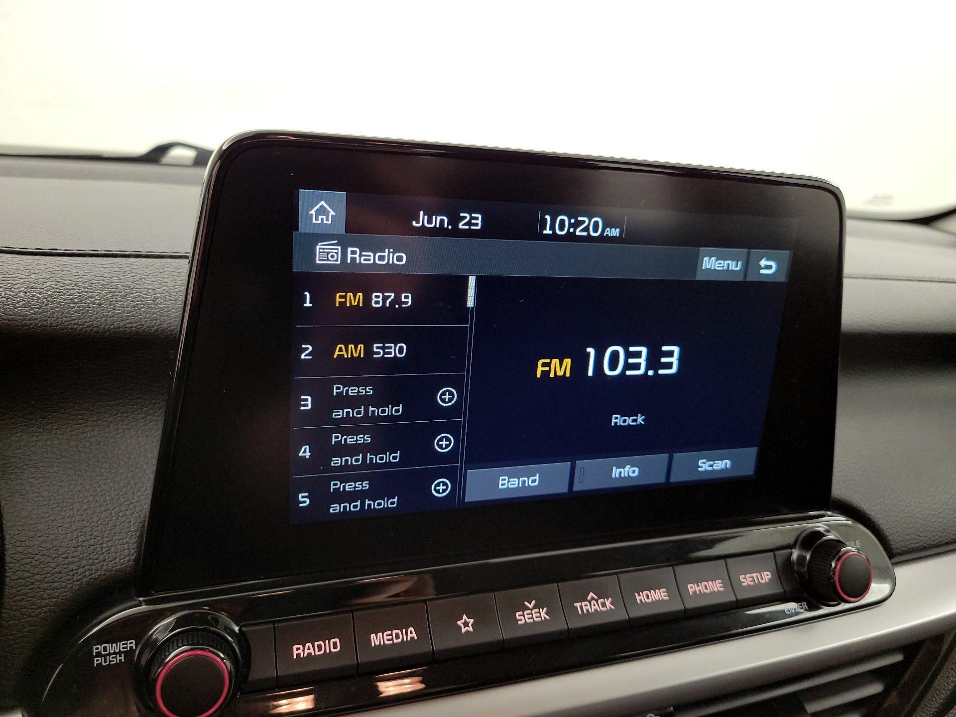 Thumbnail: 2021 Kia Forte - 15