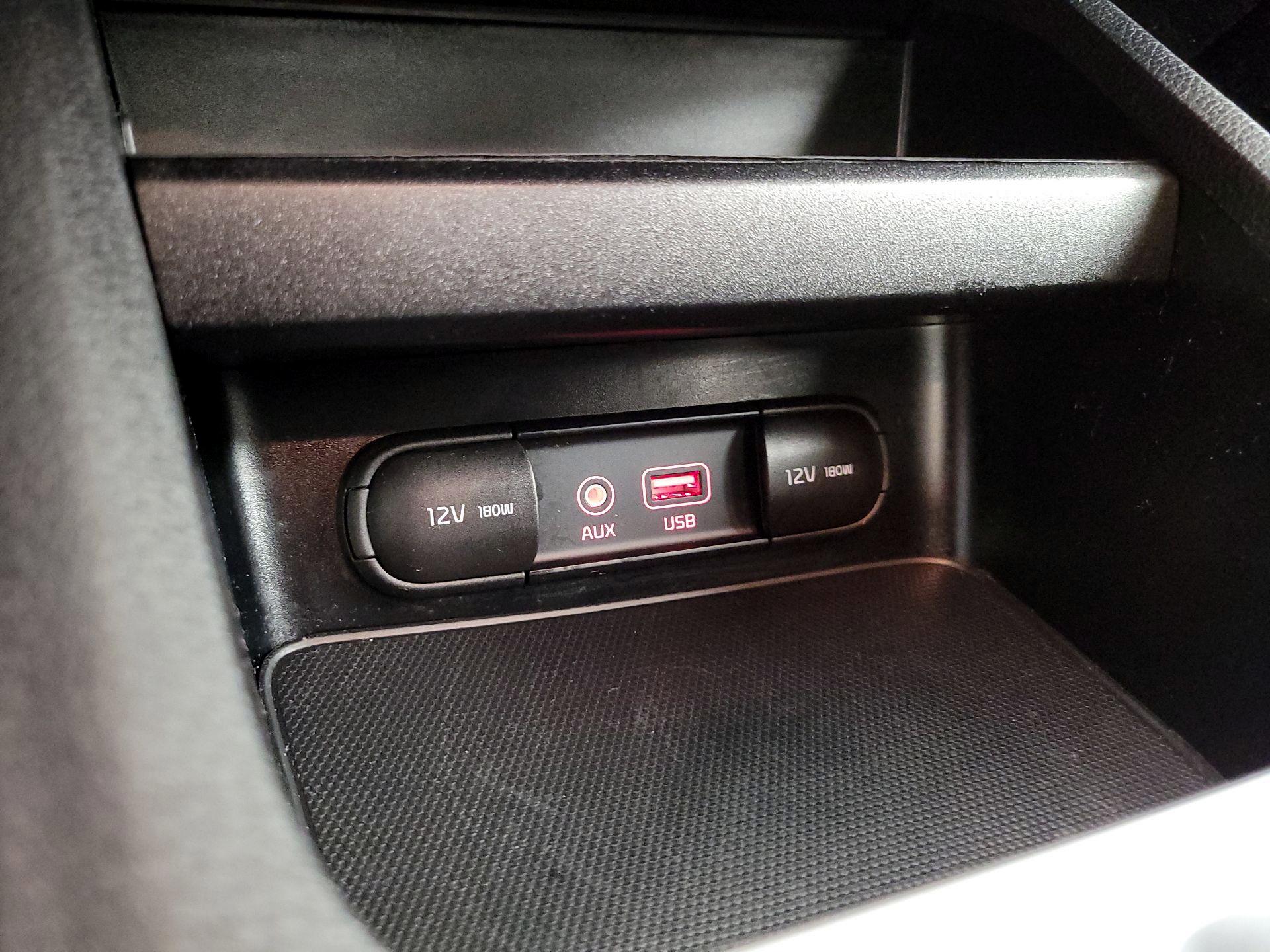 Thumbnail: 2021 Kia Forte - 18