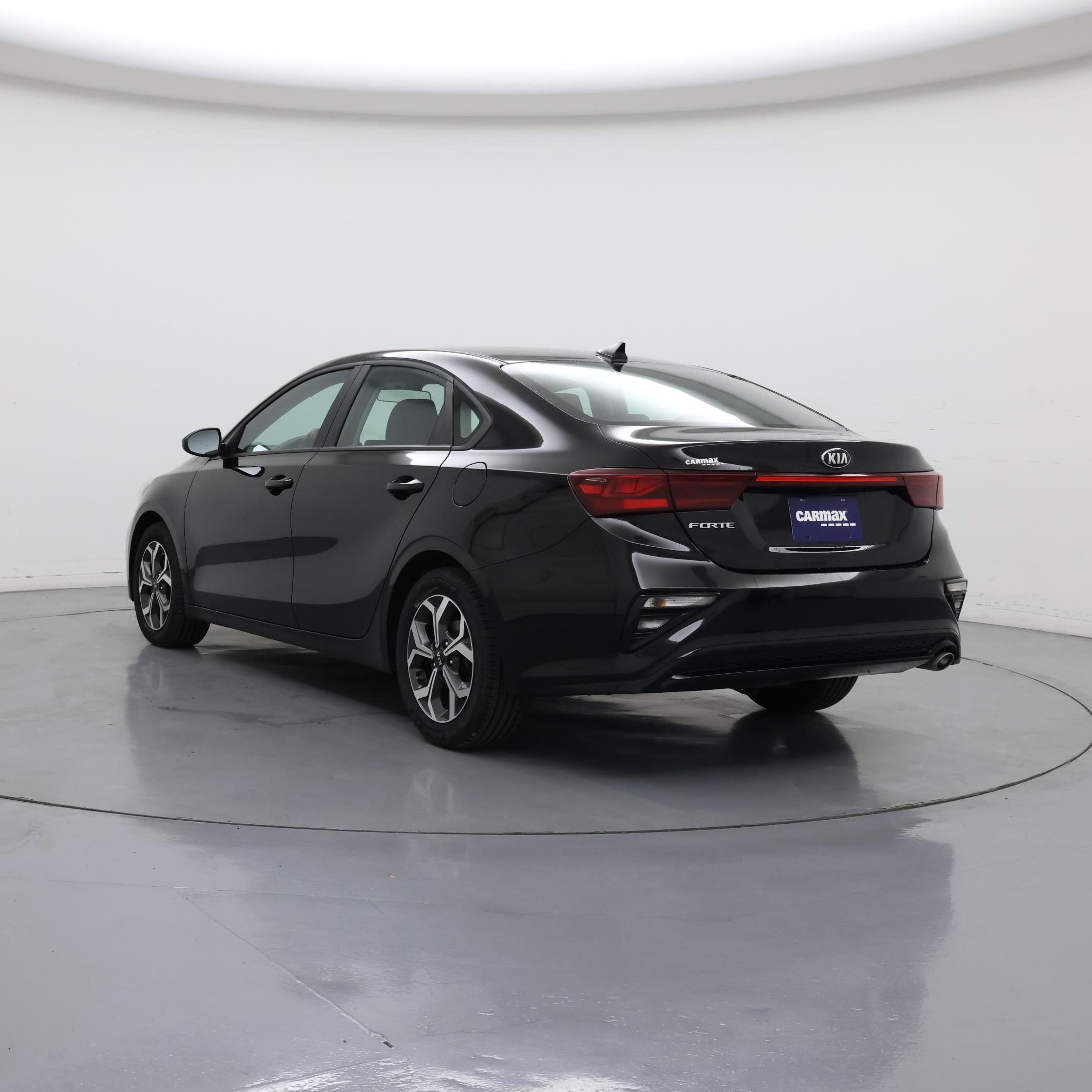 Thumbnail: 2021 Kia Forte - 2
