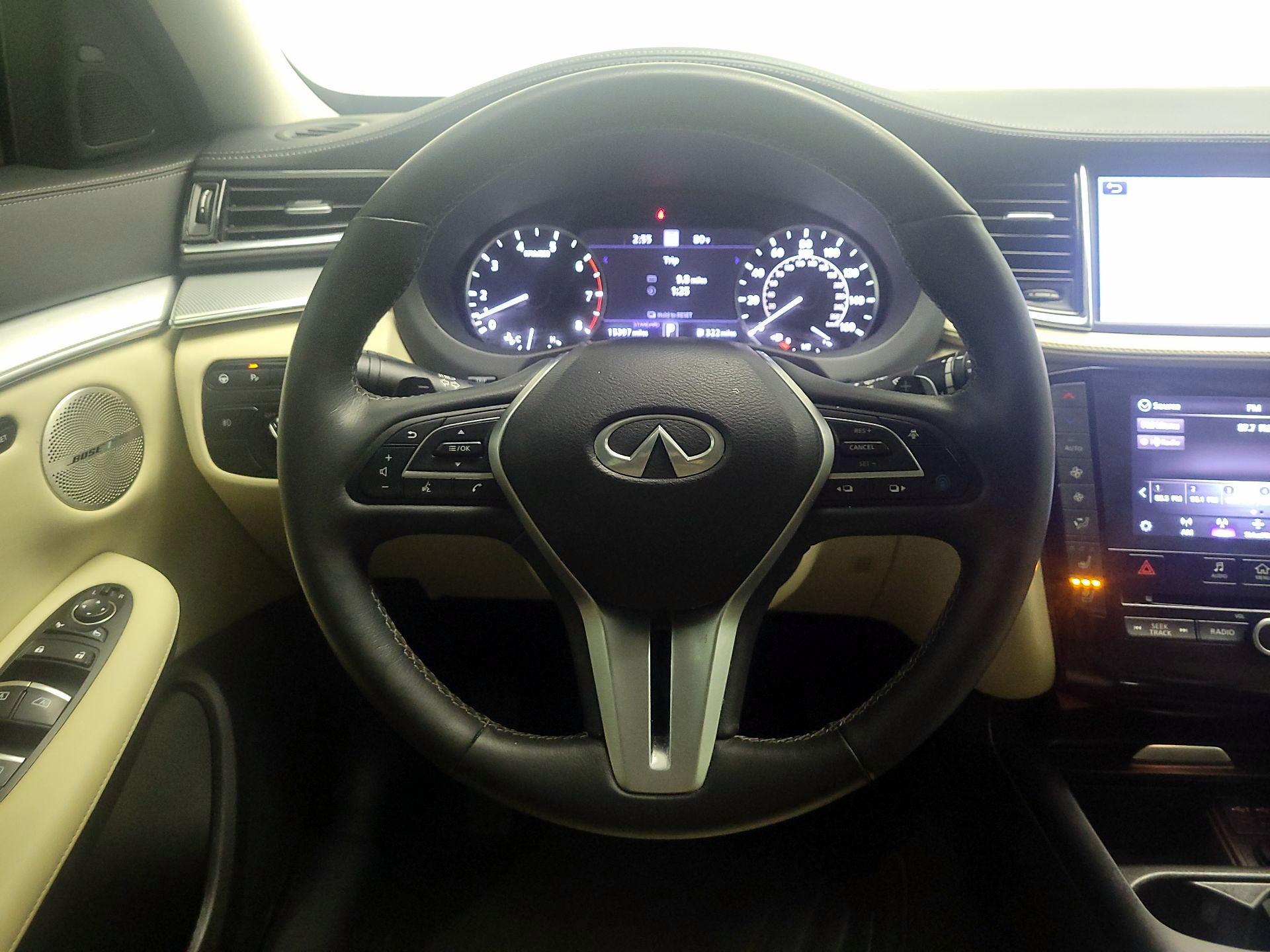 Thumbnail: 2022 INFINITI QX50 - 10