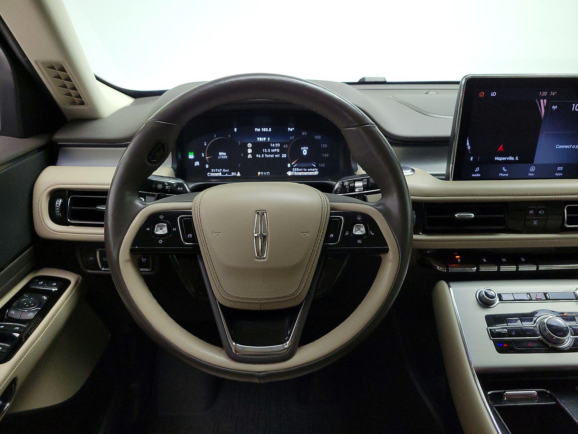 Thumbnail: 2021 Lincoln Aviator - 10