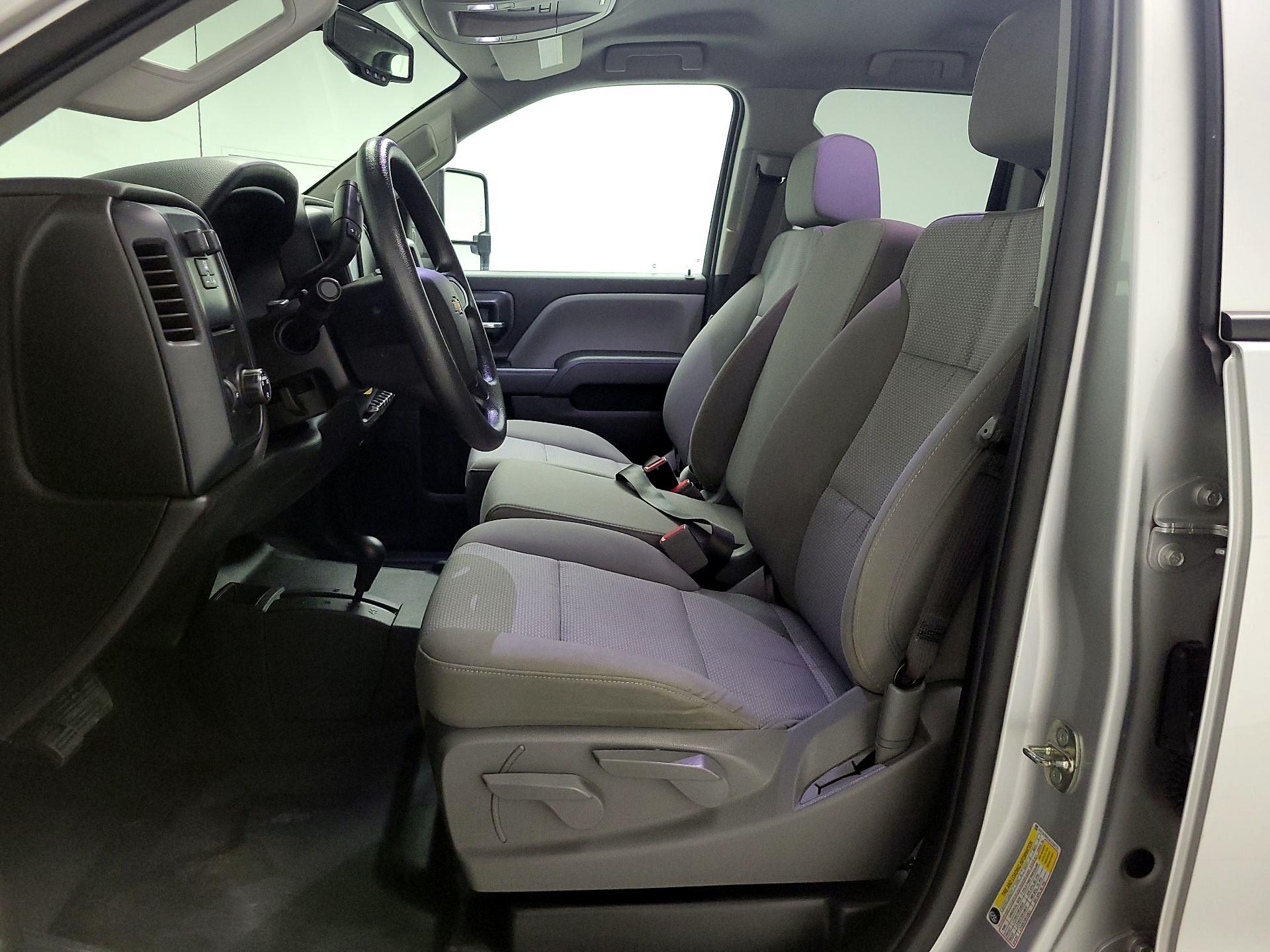 Thumbnail: 2019 Chevrolet Silverado 2500 - 11