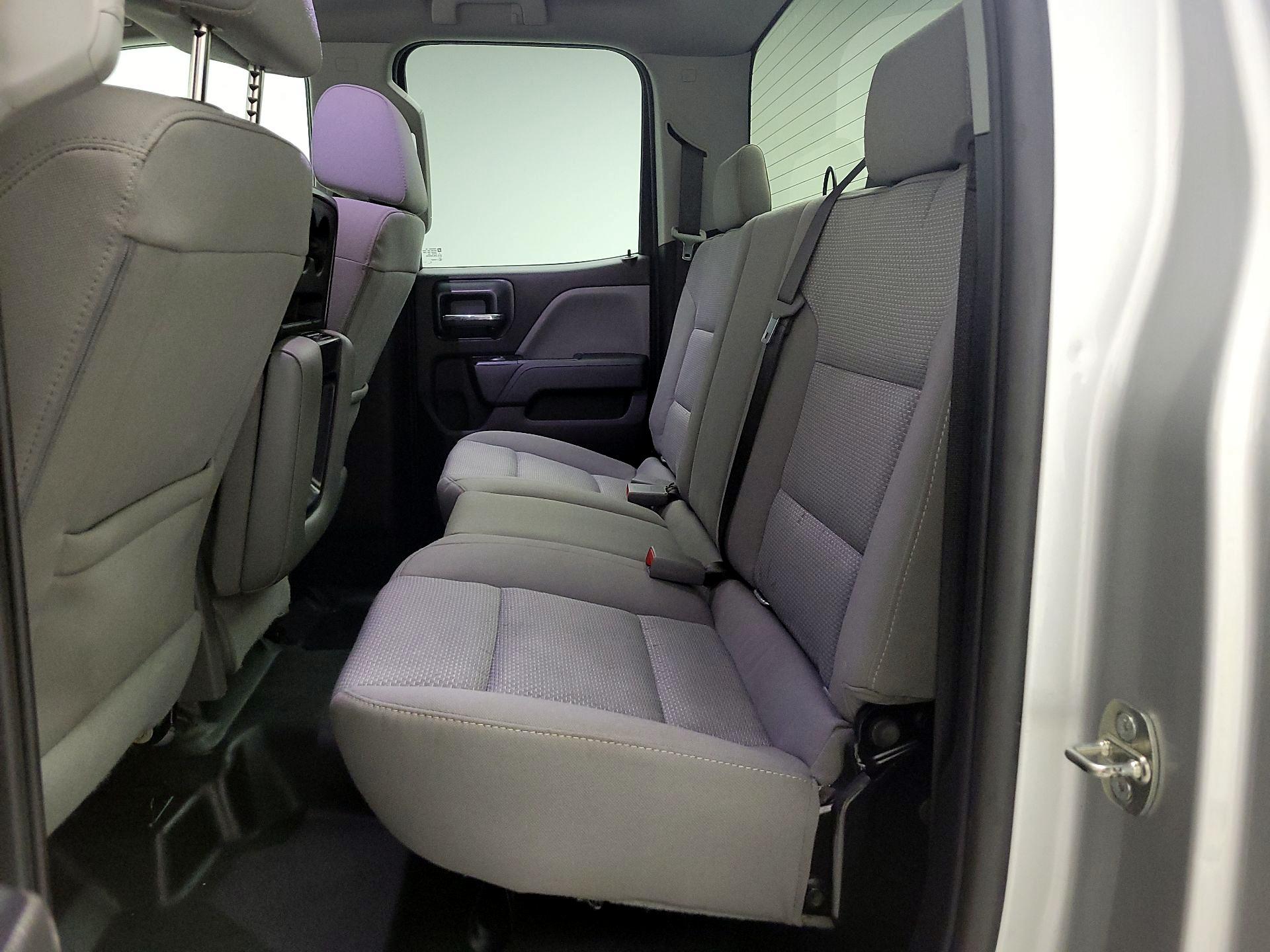 Thumbnail: 2019 Chevrolet Silverado 2500 - 19