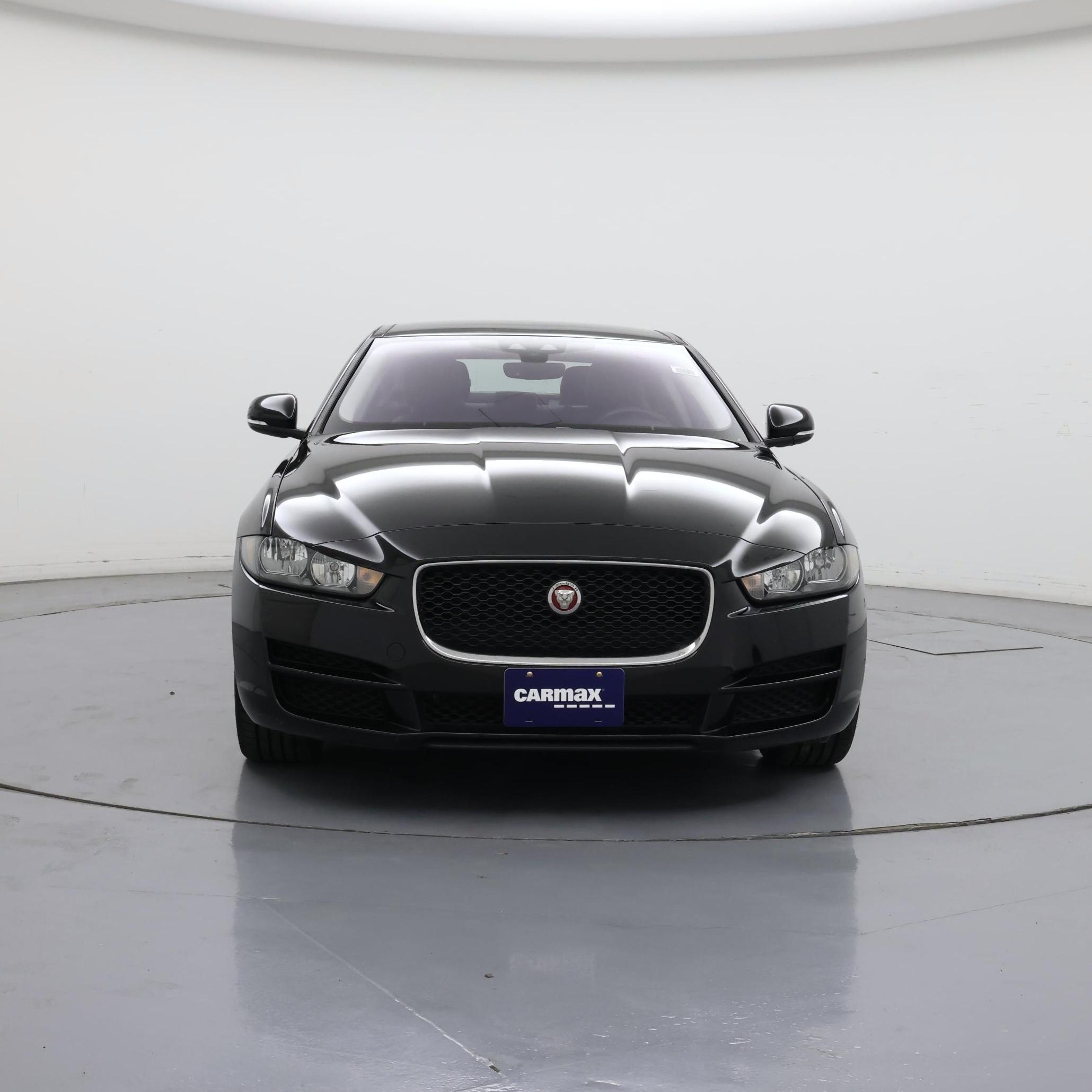 Thumbnail: 2019 Jaguar XE - 5