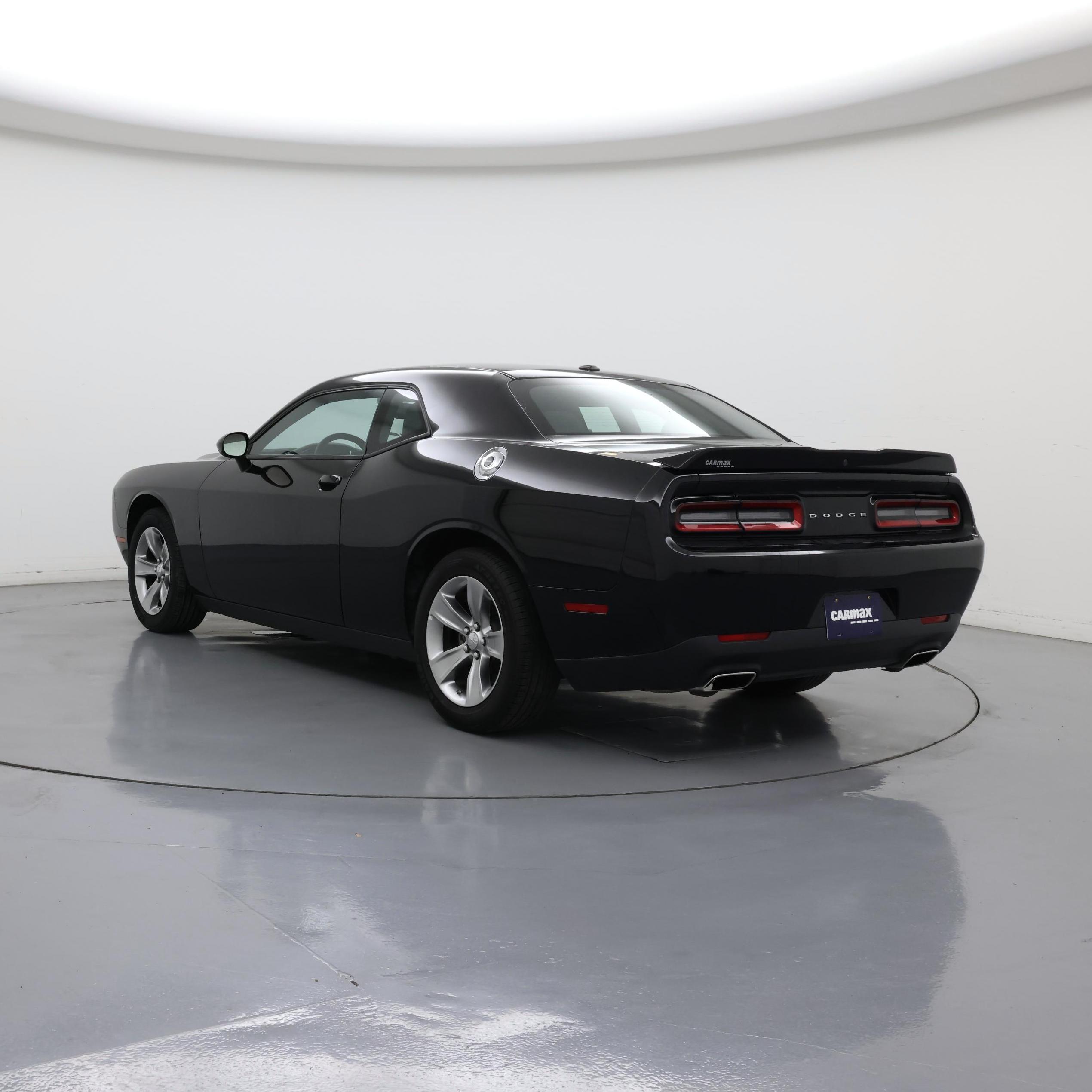 Thumbnail: 2022 Dodge Challenger - 2