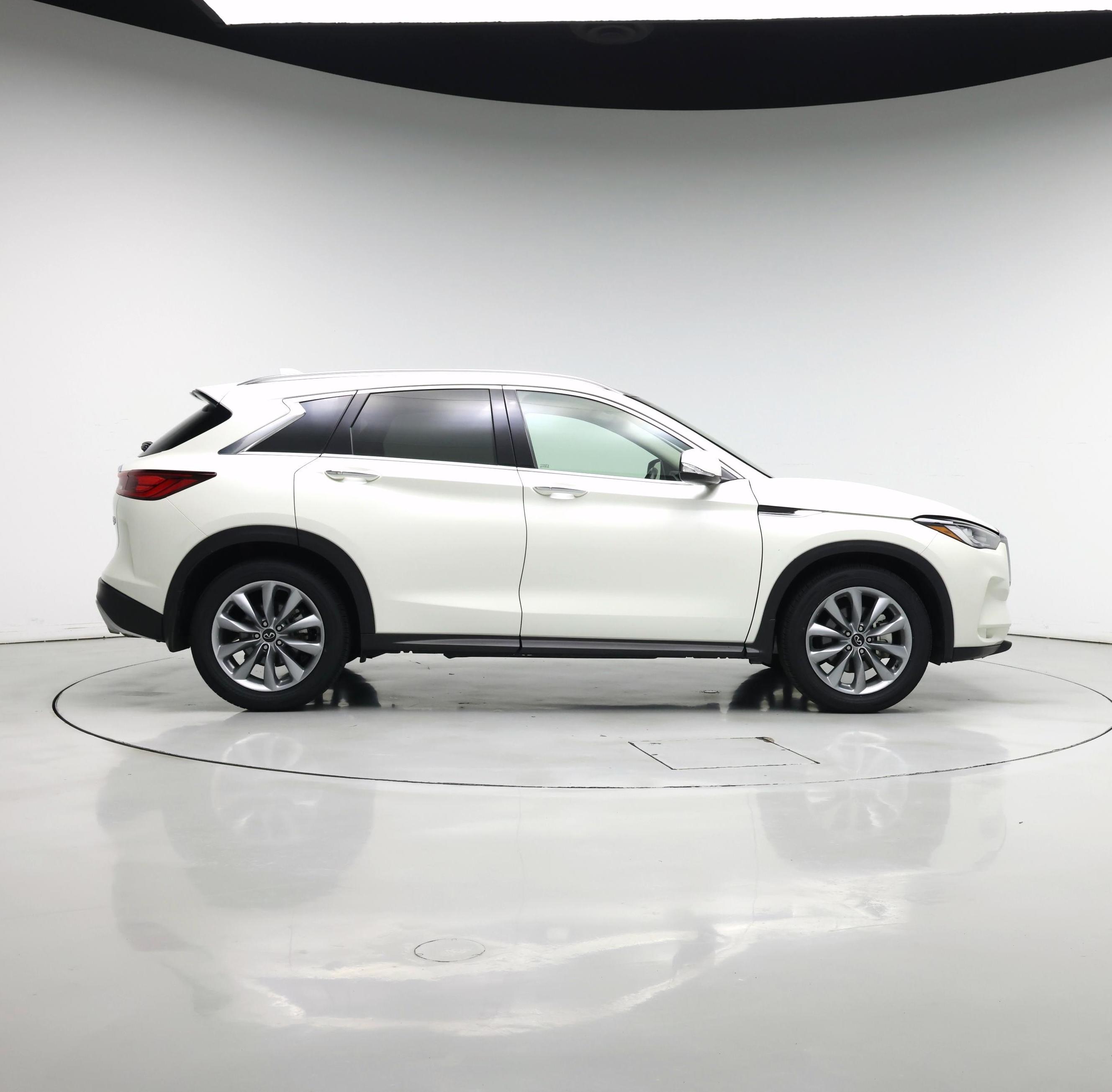 Thumbnail: 2022 INFINITI QX50 - 7