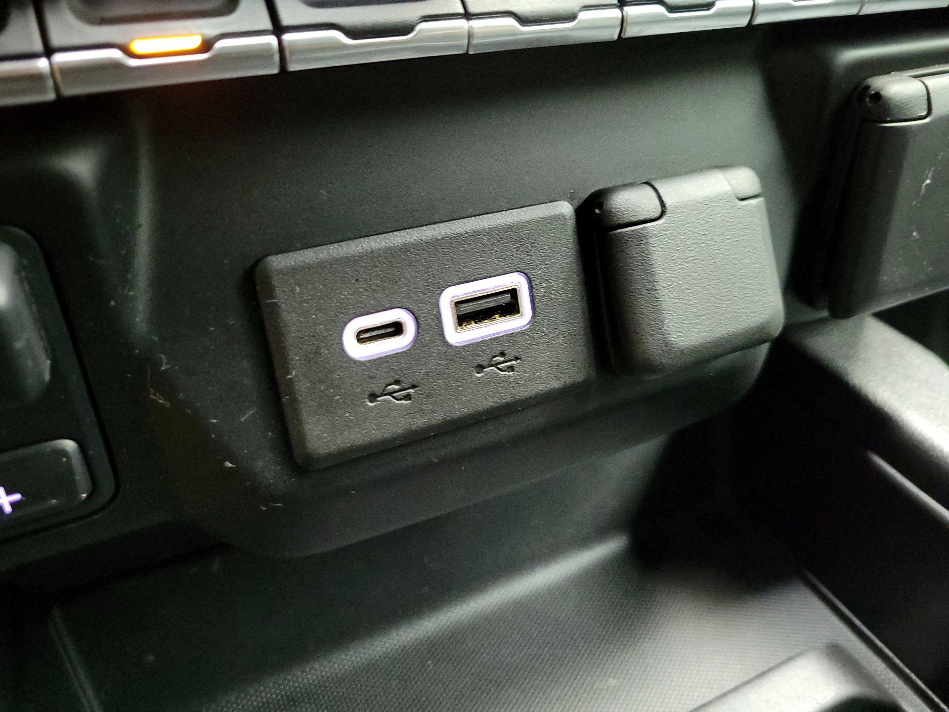 Thumbnail: 2021 Chevrolet Silverado 1500 - 18