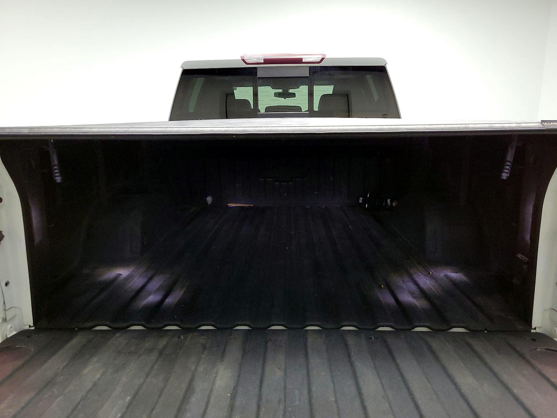 Thumbnail: 2021 Chevrolet Silverado 1500 - 20