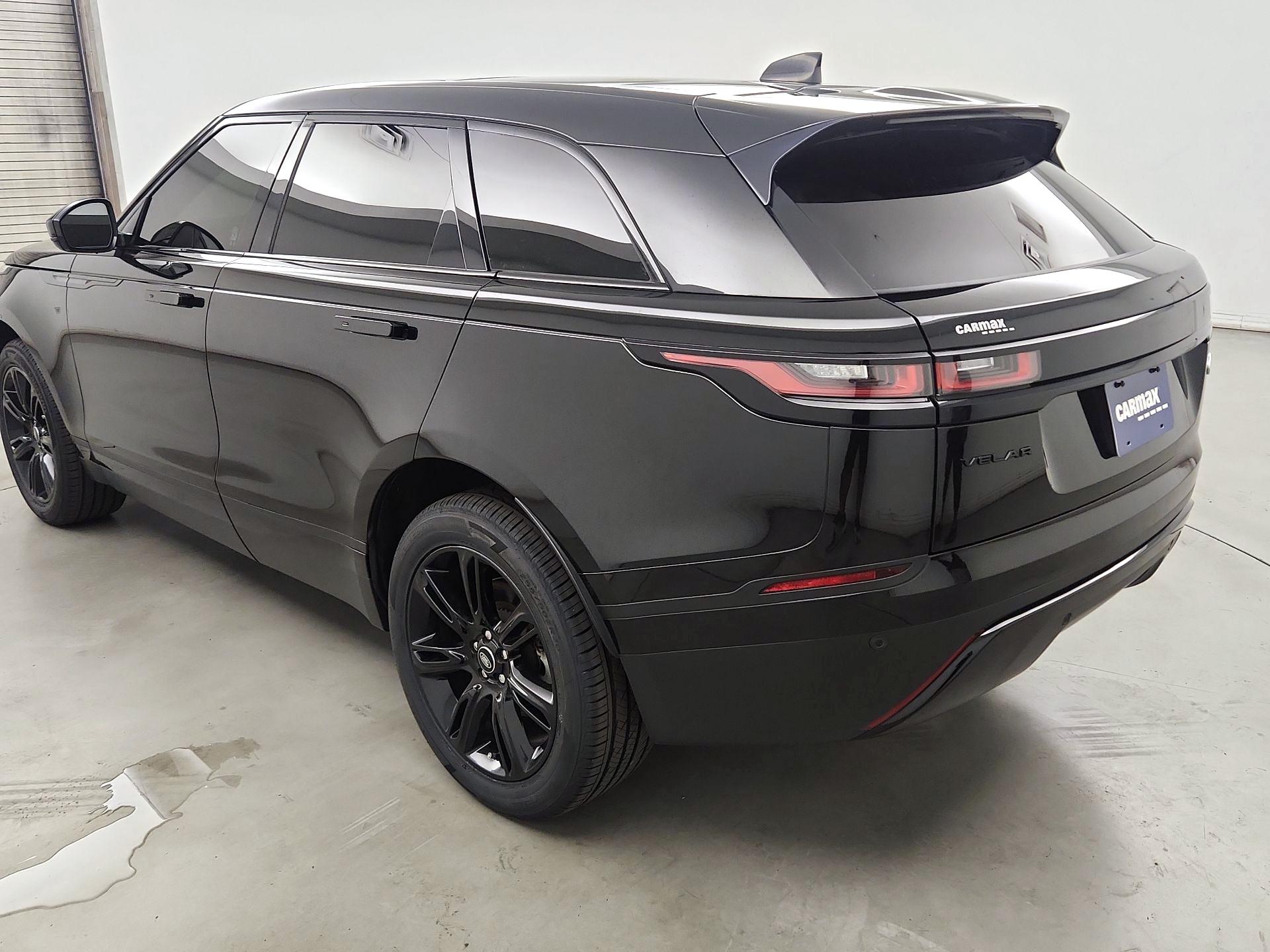 Thumbnail: 2022 Land Rover Range Rover Velar - 7