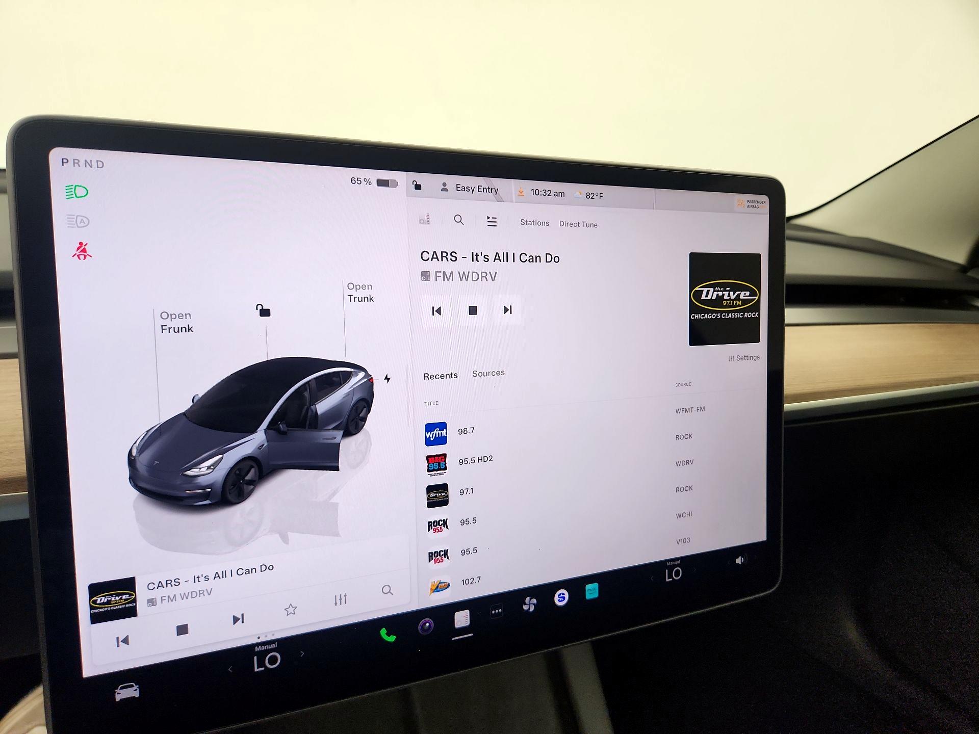 Thumbnail: 2023 Tesla Model 3 - 14