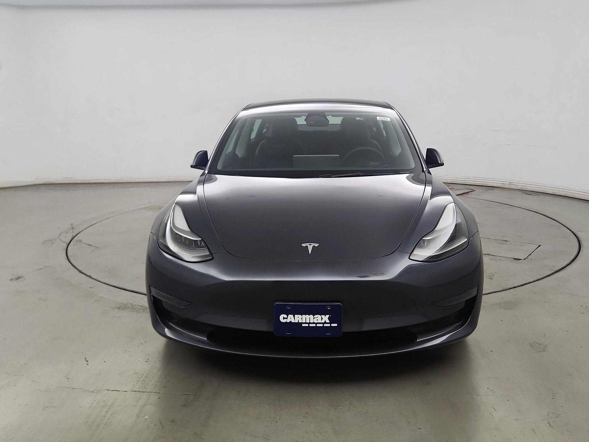Thumbnail: 2023 Tesla Model 3 - 2