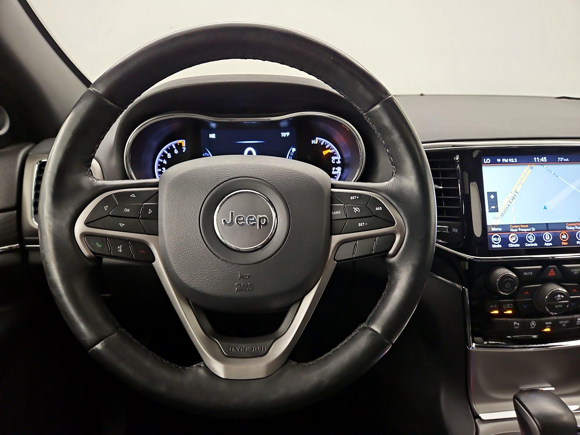 Thumbnail: 2020 Jeep Grand Cherokee - 10