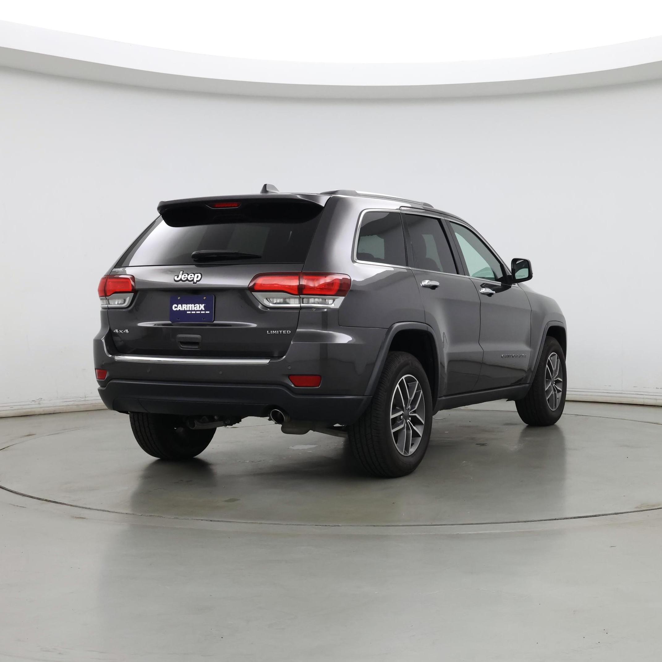 Thumbnail: 2020 Jeep Grand Cherokee - 8
