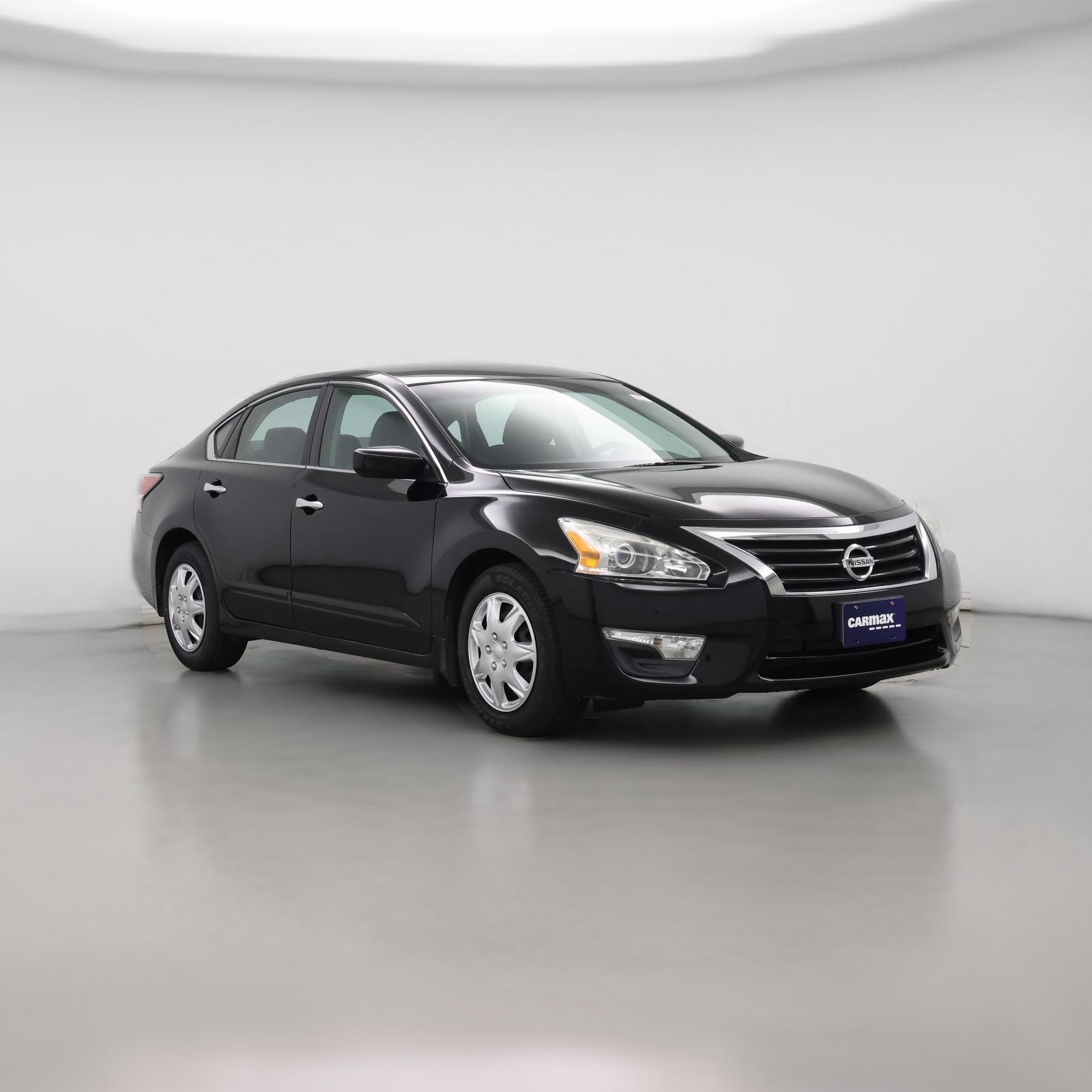 Used Nissan Altima near Chicago, IL for sale