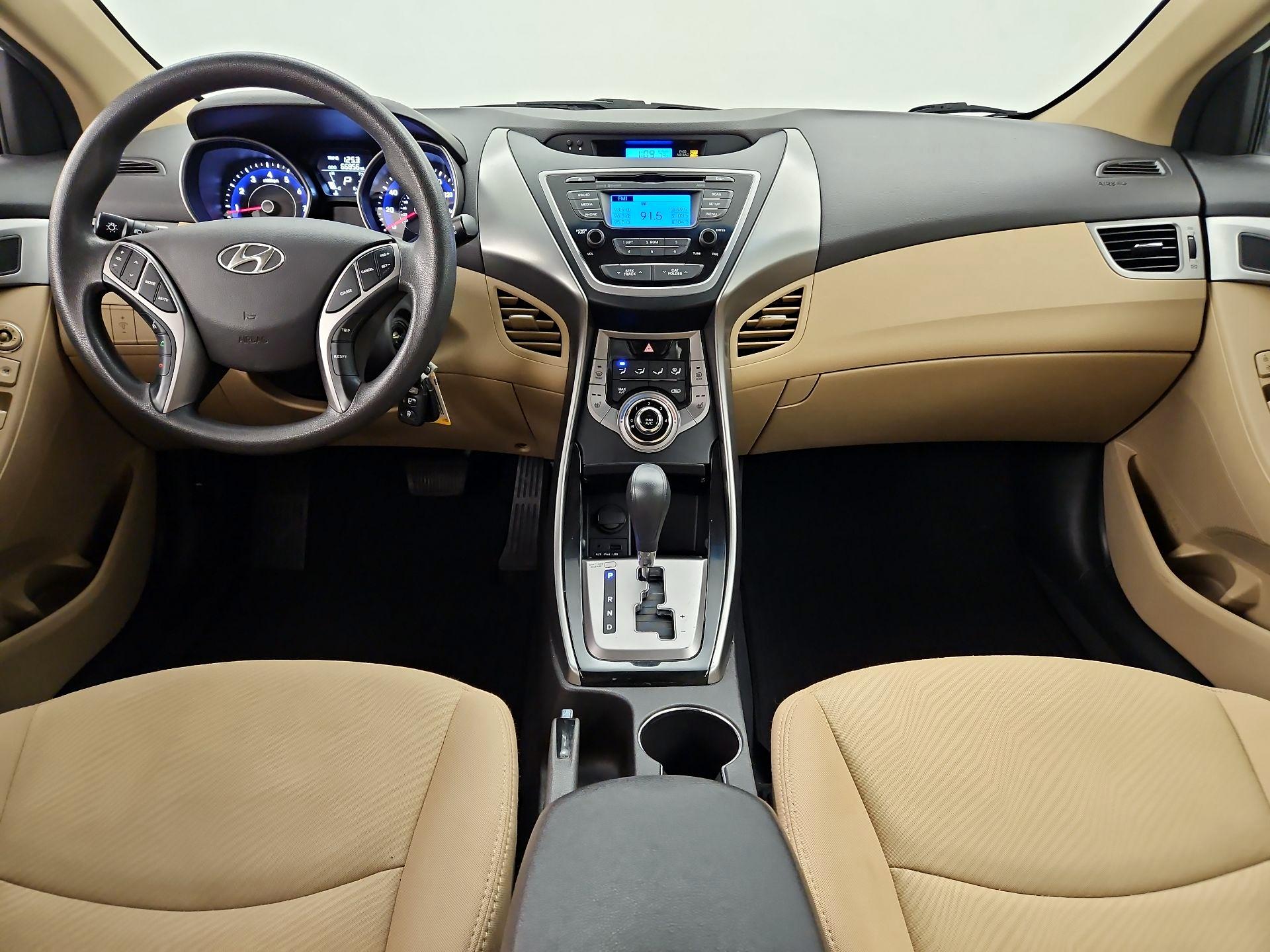 Thumbnail: 2013 Hyundai Elantra - 9