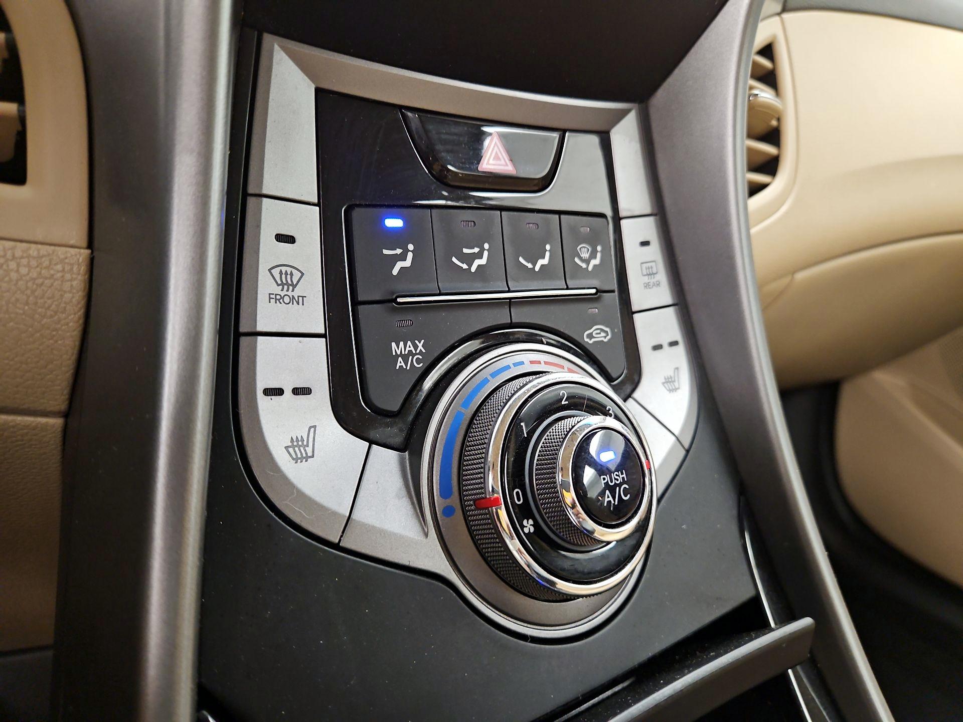 Thumbnail: 2013 Hyundai Elantra - 15