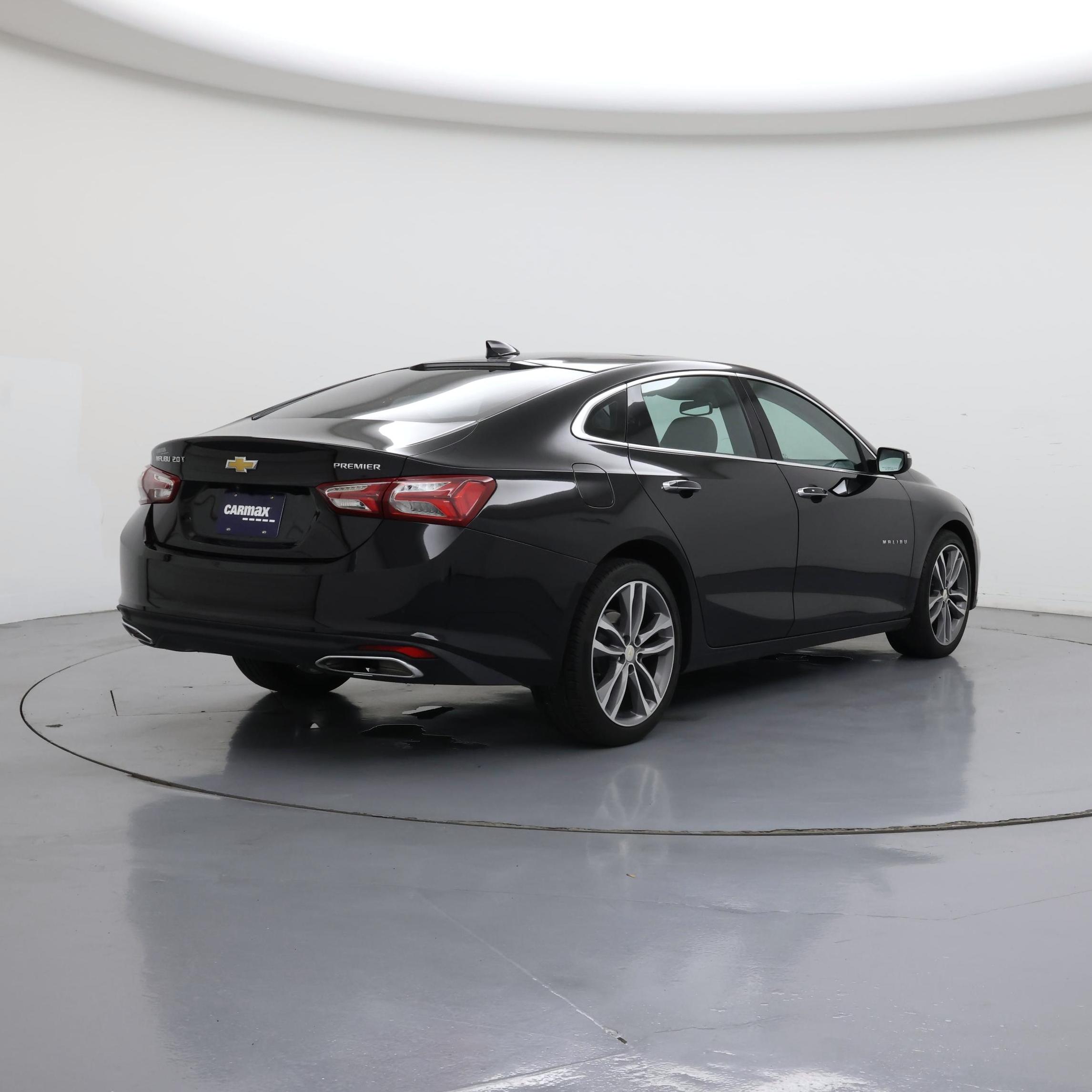 Thumbnail: 2022 Chevrolet Malibu - 8