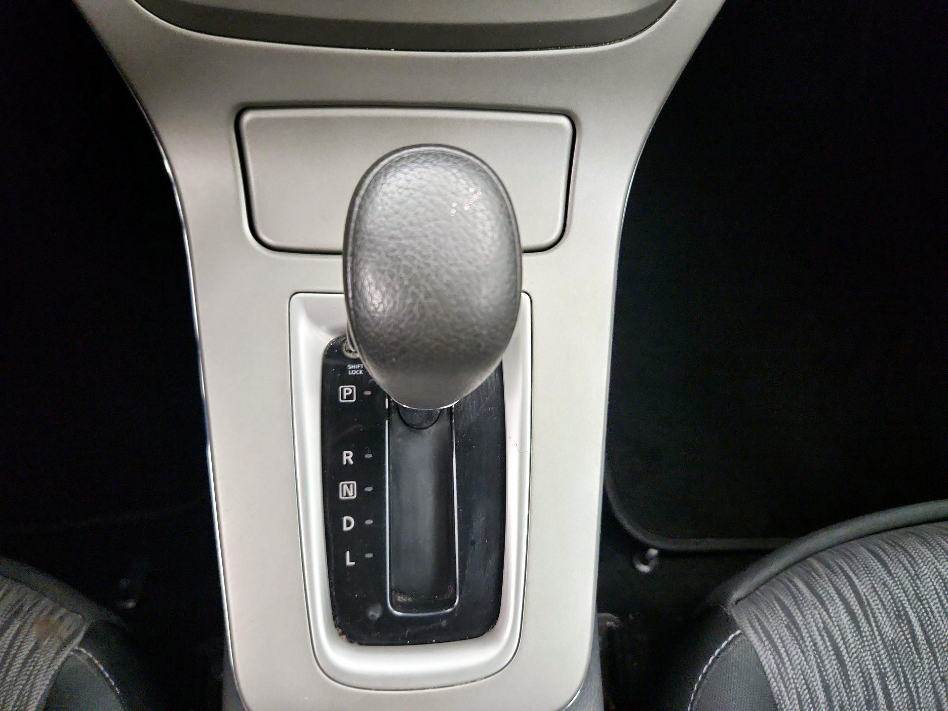 Thumbnail: 2014 Nissan Sentra - 16