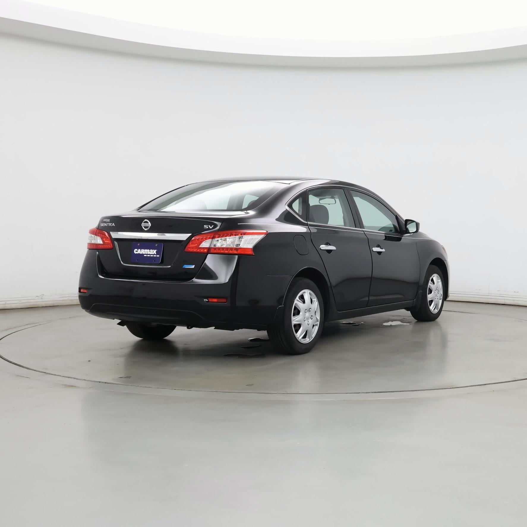 Thumbnail: 2014 Nissan Sentra - 8