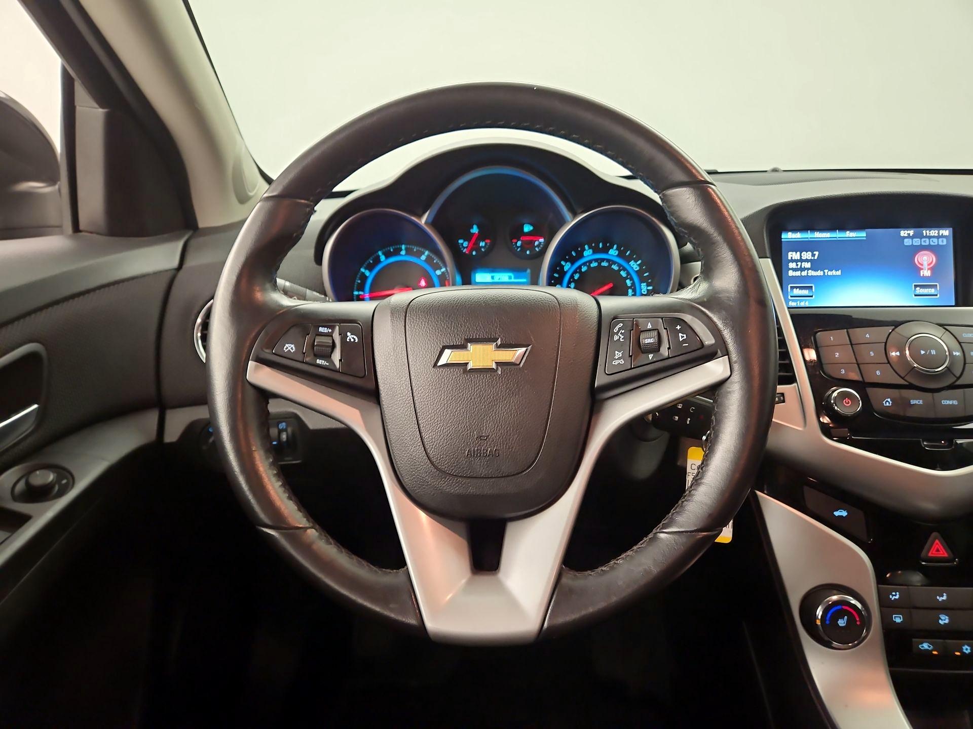 Thumbnail: 2016 Chevrolet Cruze - 10