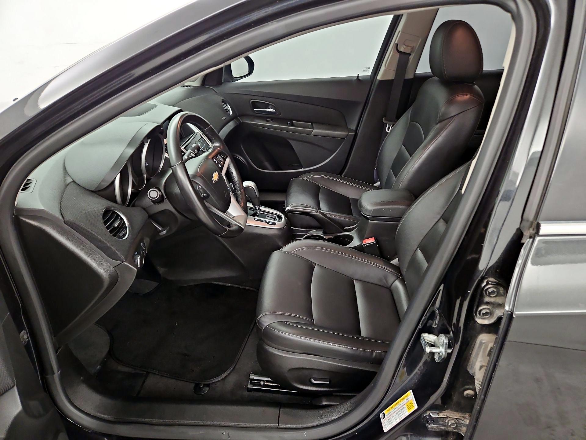 Thumbnail: 2016 Chevrolet Cruze - 11