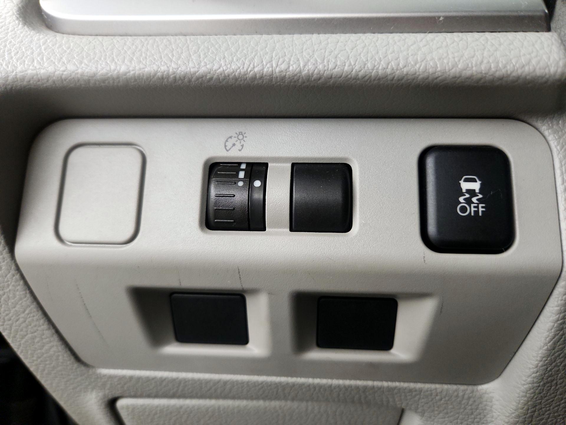 Thumbnail: 2015 Subaru Forester - 13