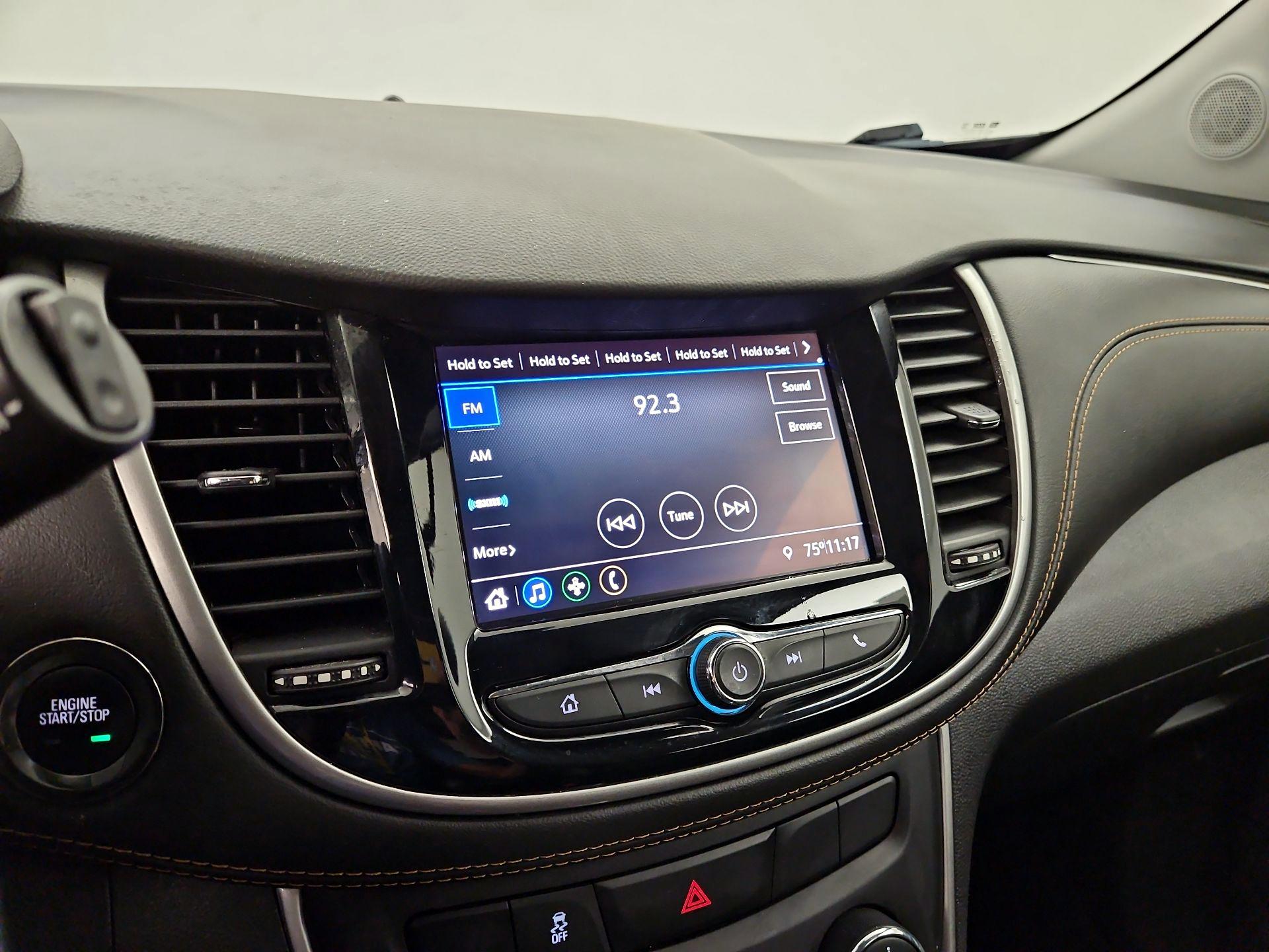 Thumbnail: 2020 Chevrolet Trax - 15