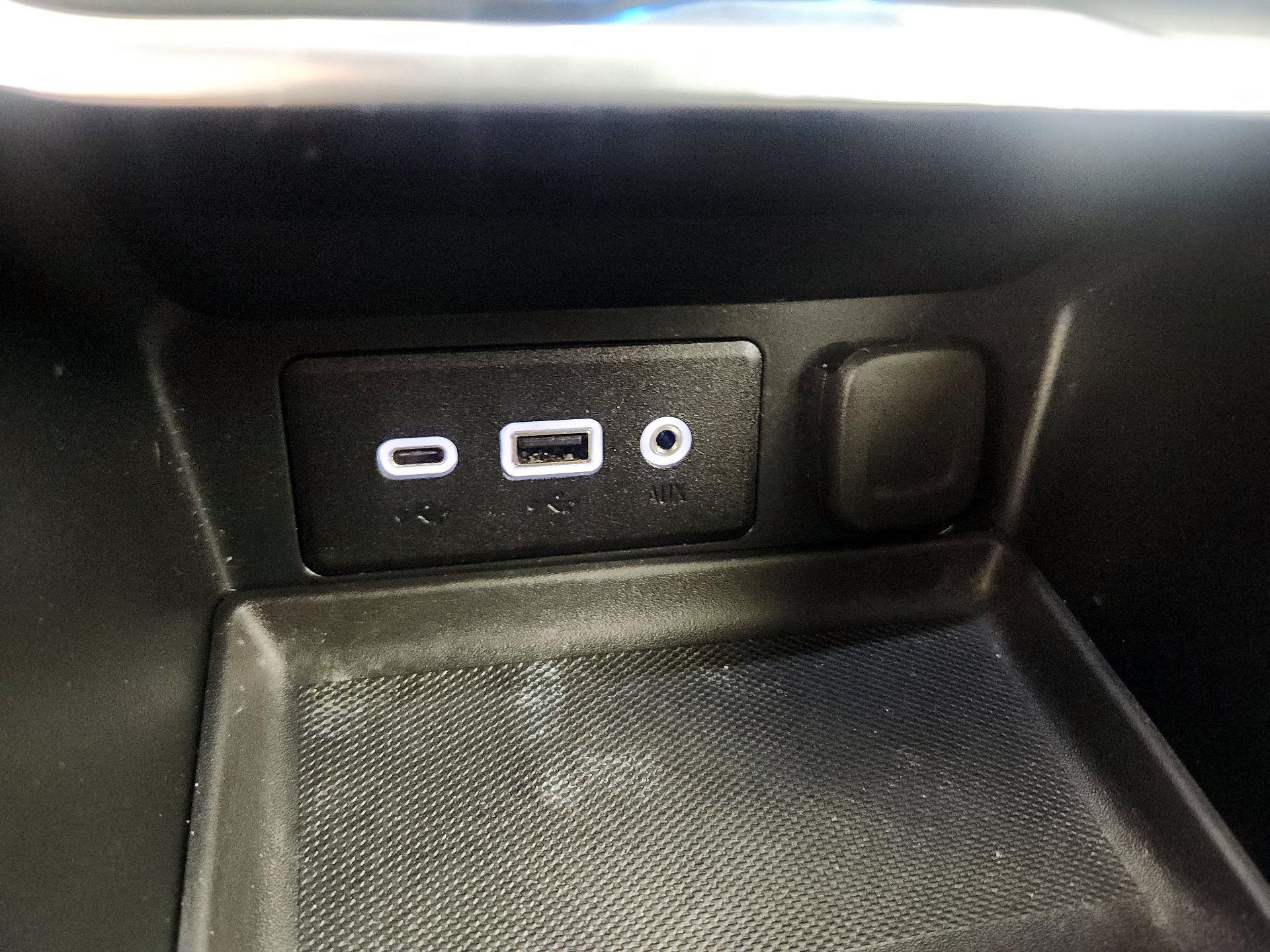 Thumbnail: 2021 GMC Terrain - 18