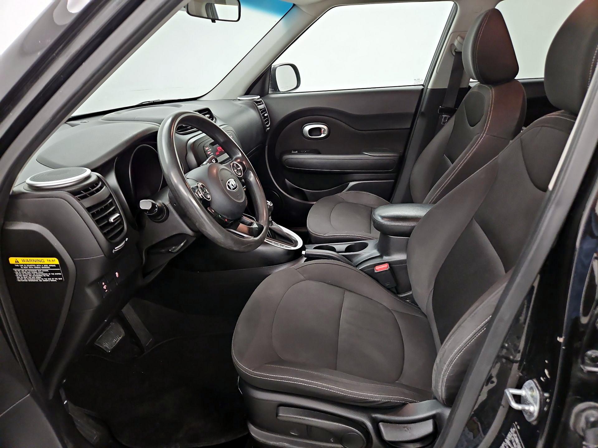 Thumbnail: 2016 Kia Soul - 11