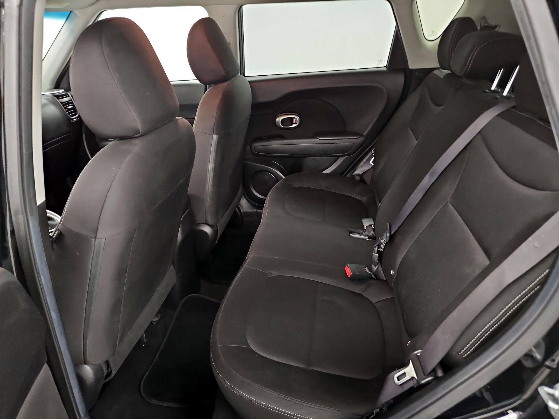 Thumbnail: 2016 Kia Soul - 18
