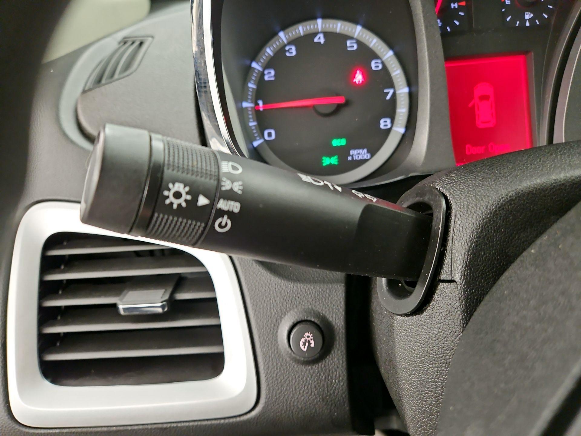 Thumbnail: 2016 GMC Terrain - 13