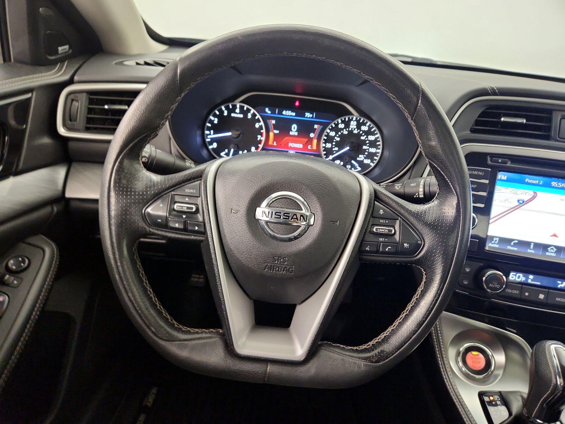 Thumbnail: 2017 Nissan Maxima - 10