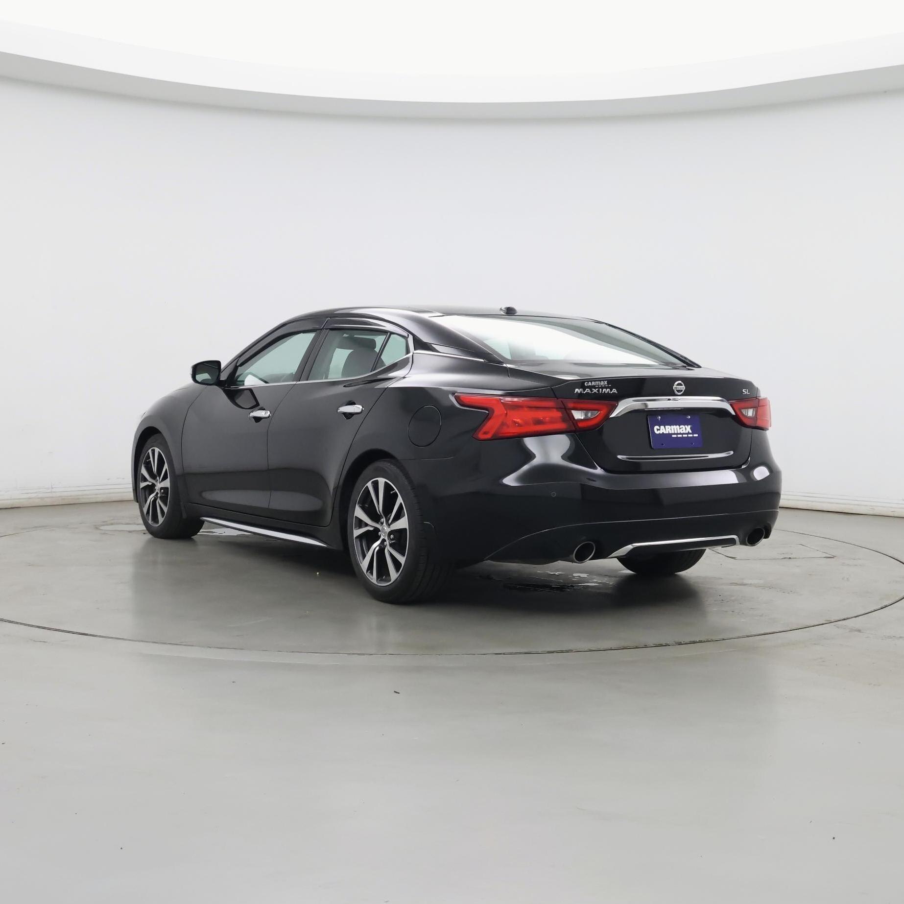 Thumbnail: 2017 Nissan Maxima - 2