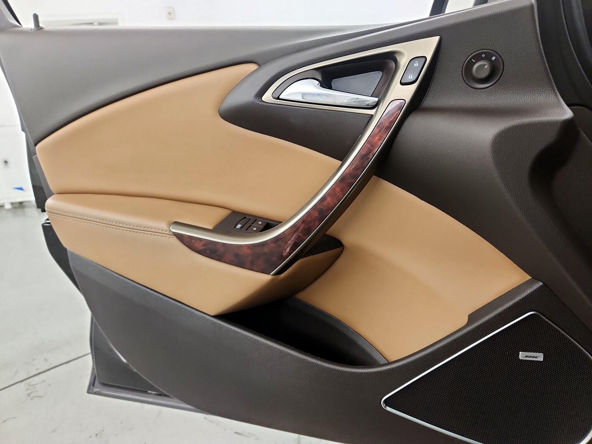 Thumbnail: 2014 Buick Verano - 12