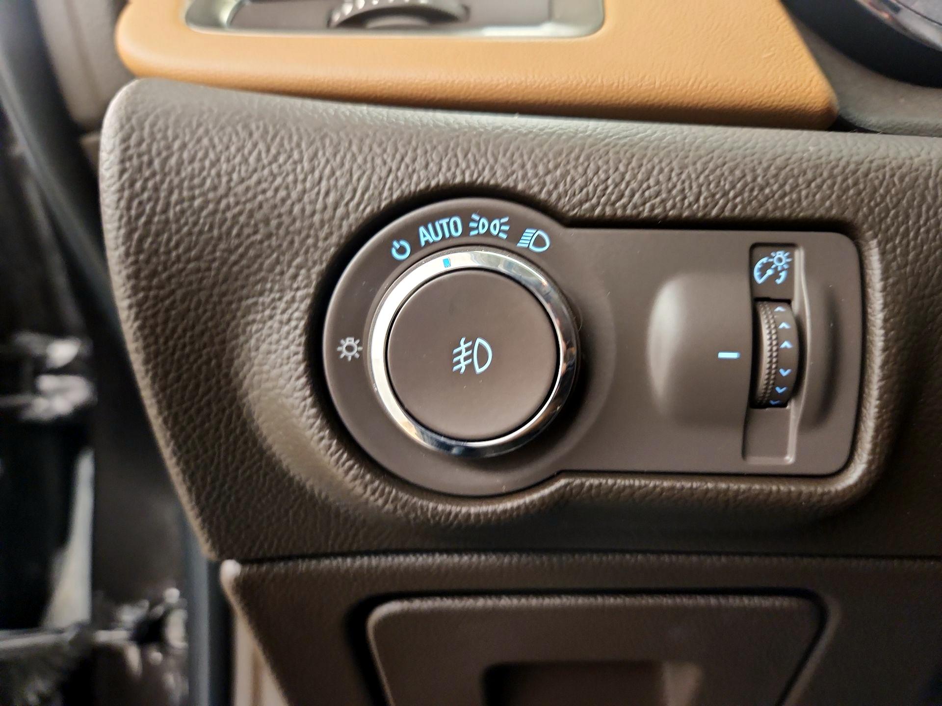 Thumbnail: 2014 Buick Verano - 13