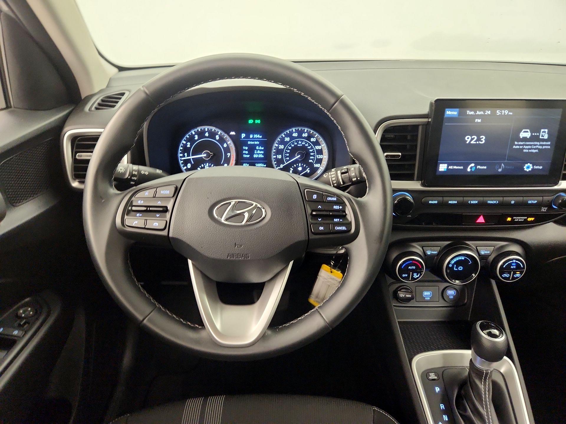 Thumbnail: 2021 Hyundai Venue - 10