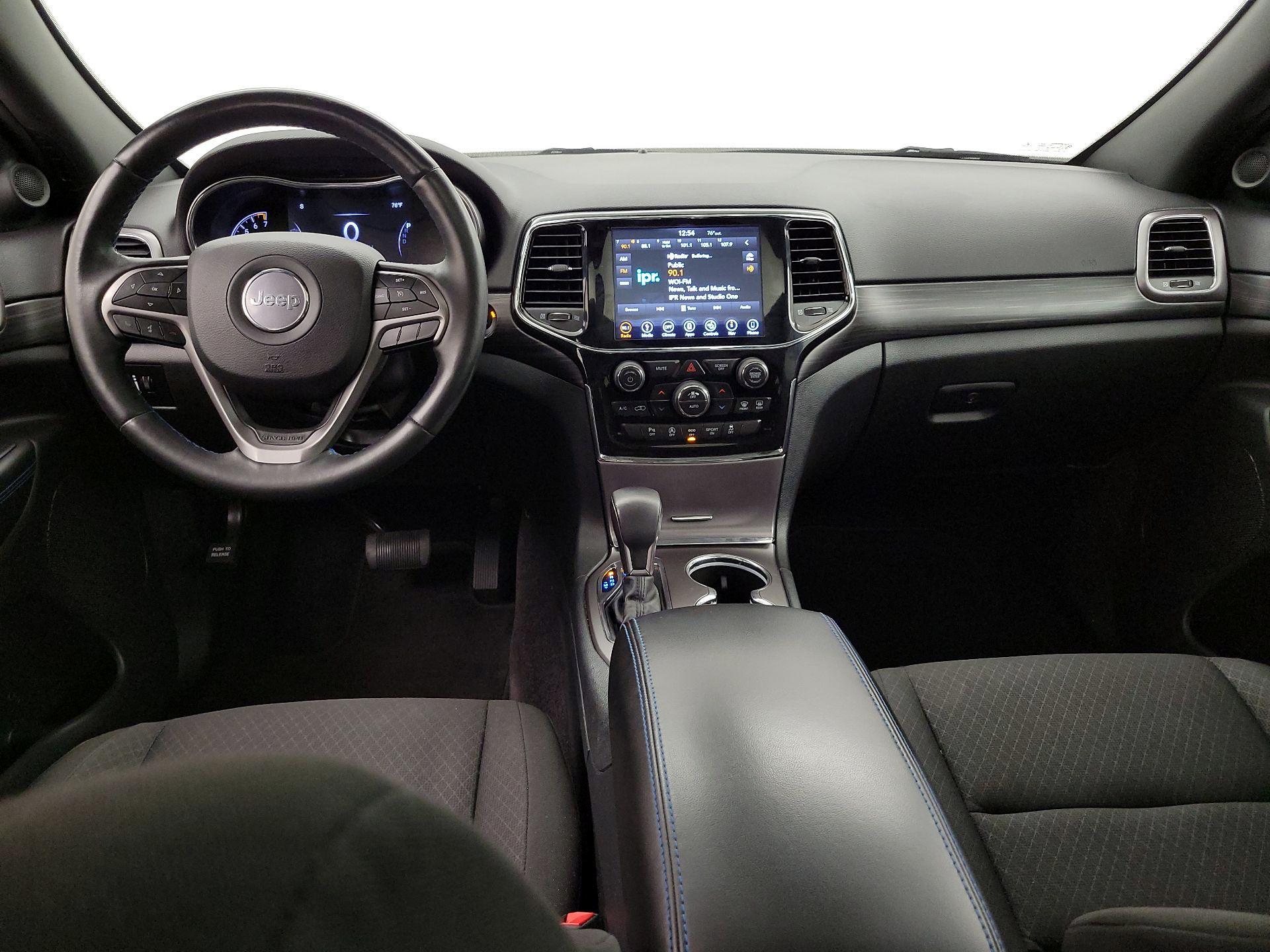 Thumbnail: 2019 Jeep Grand Cherokee - 9