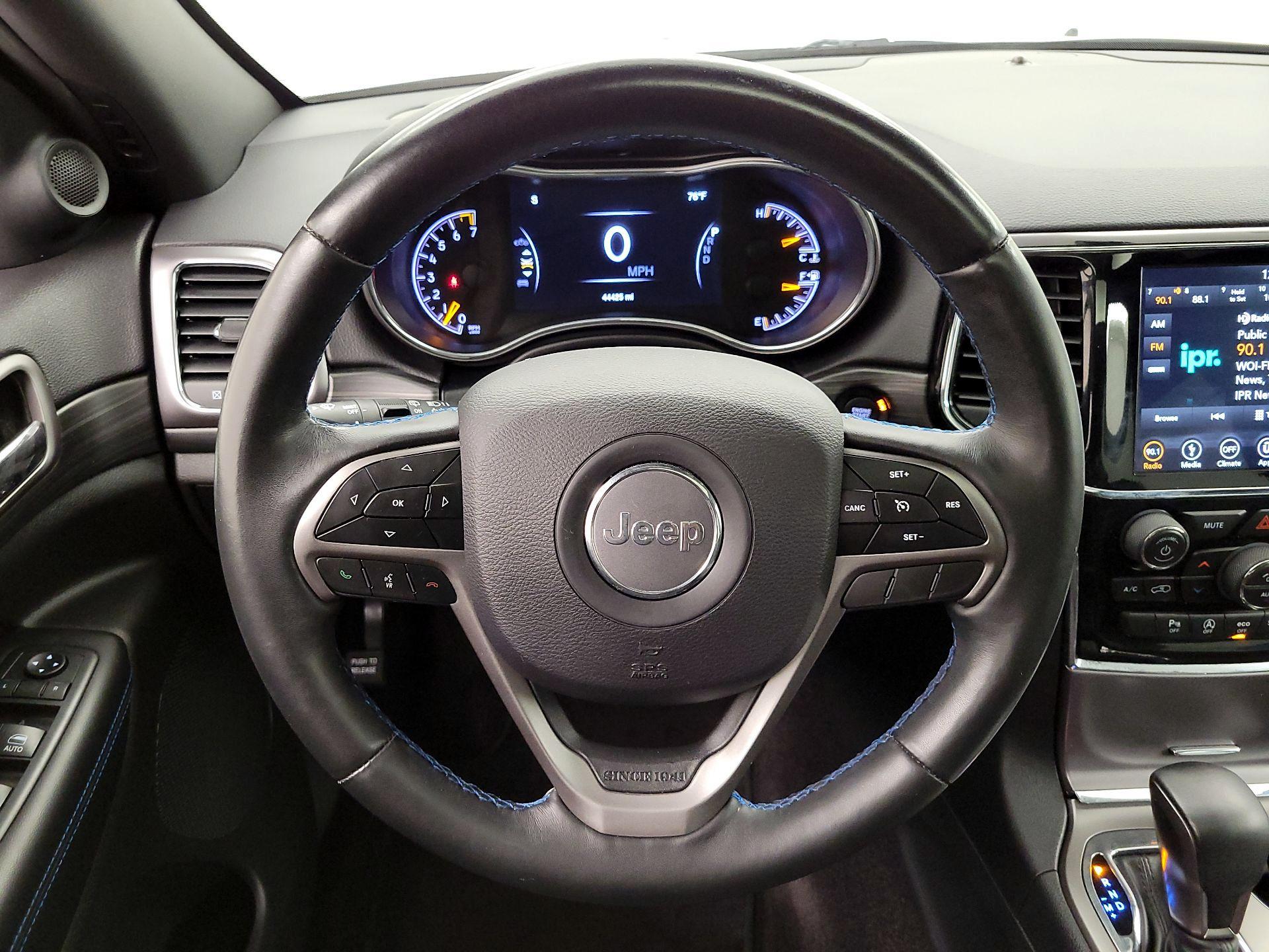 Thumbnail: 2019 Jeep Grand Cherokee - 10