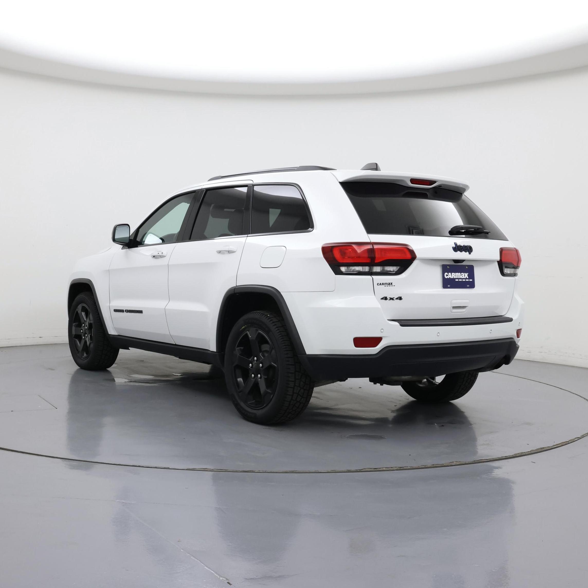Thumbnail: 2019 Jeep Grand Cherokee - 2