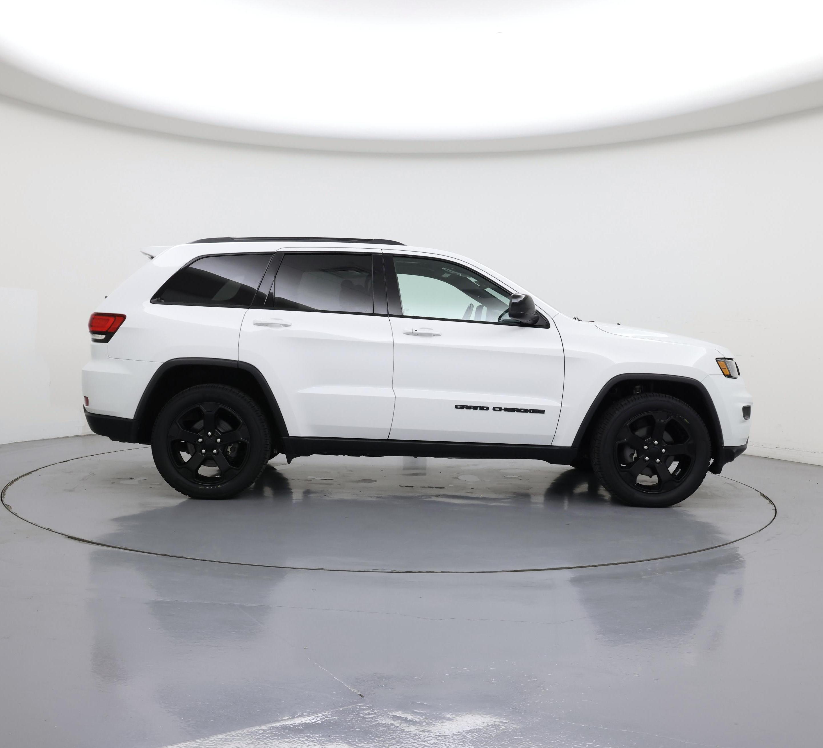 Thumbnail: 2019 Jeep Grand Cherokee - 7