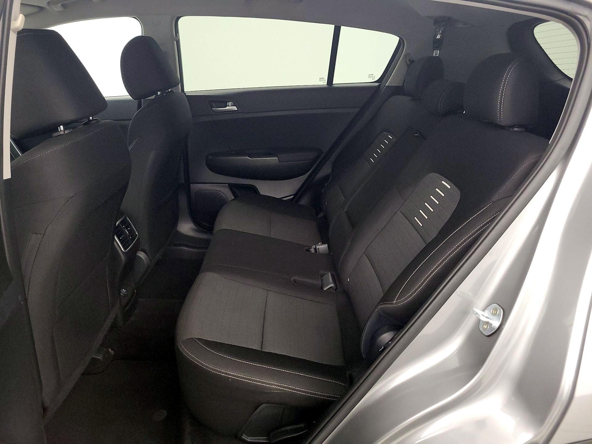 Thumbnail: 2020 Kia Sportage - 19