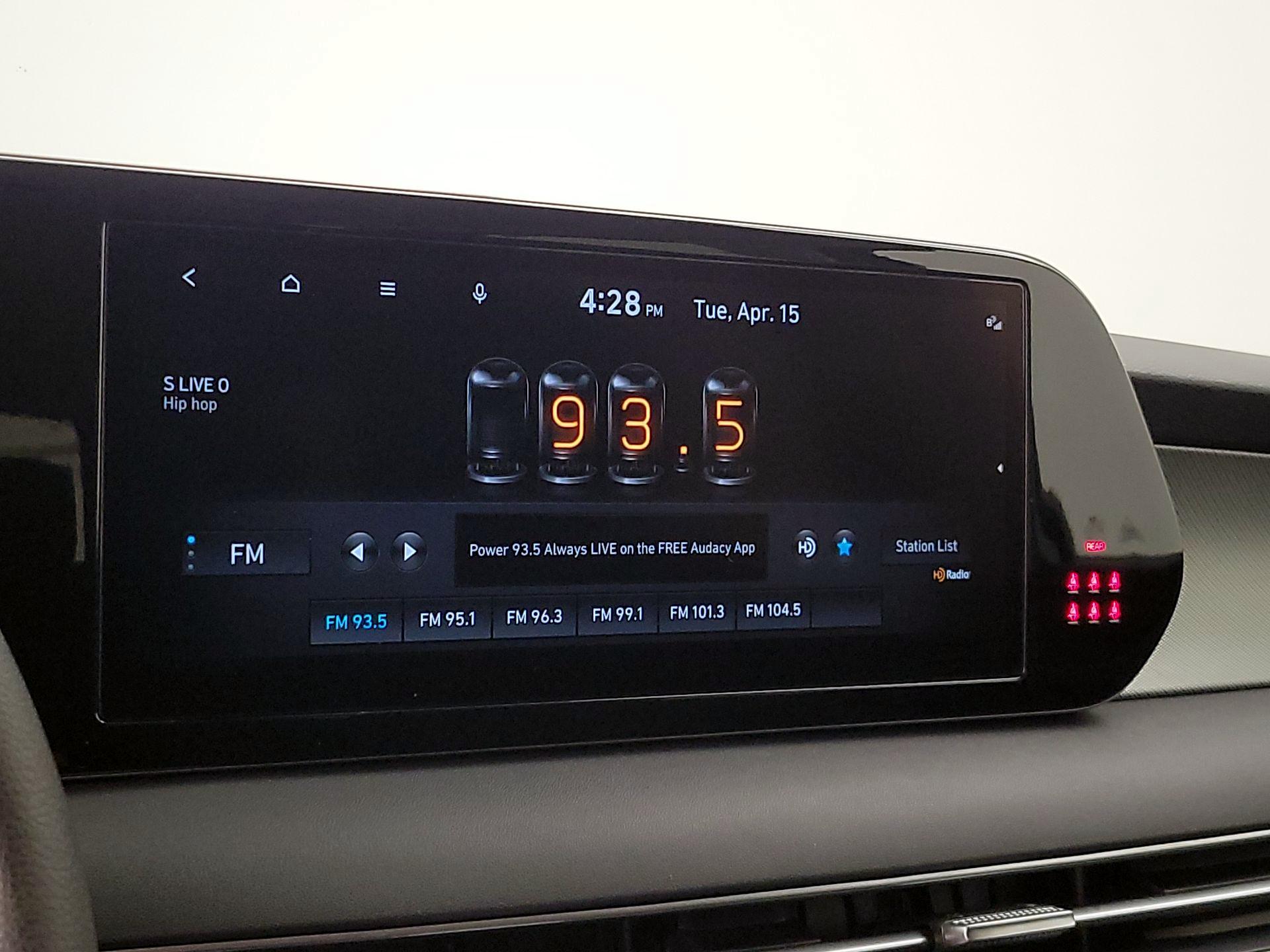 Thumbnail: 2023 Hyundai Palisade - 16