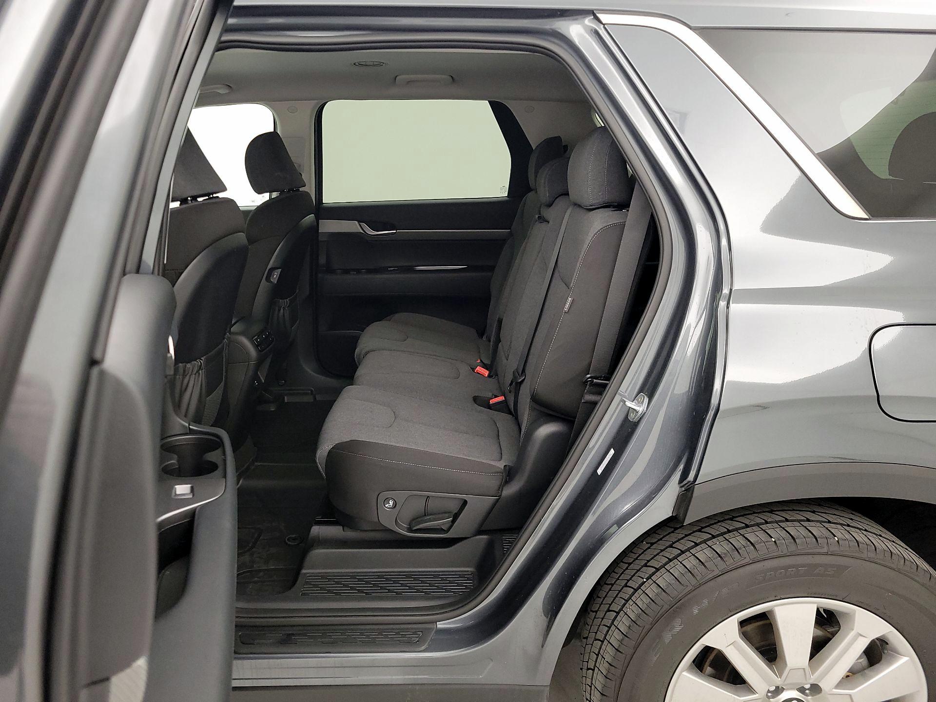 Thumbnail: 2023 Hyundai Palisade - 20