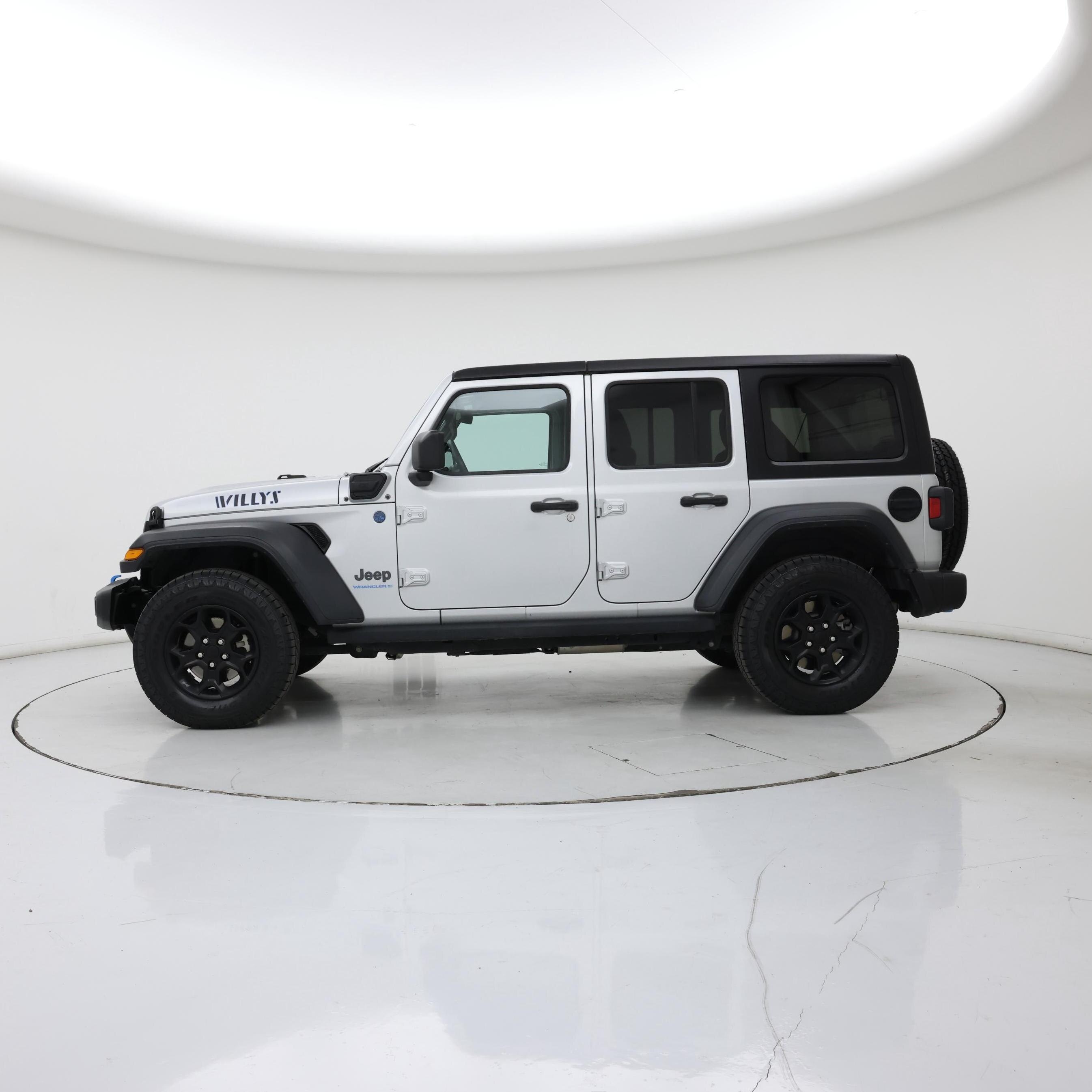 Thumbnail: 2023 Jeep Wrangler - 3