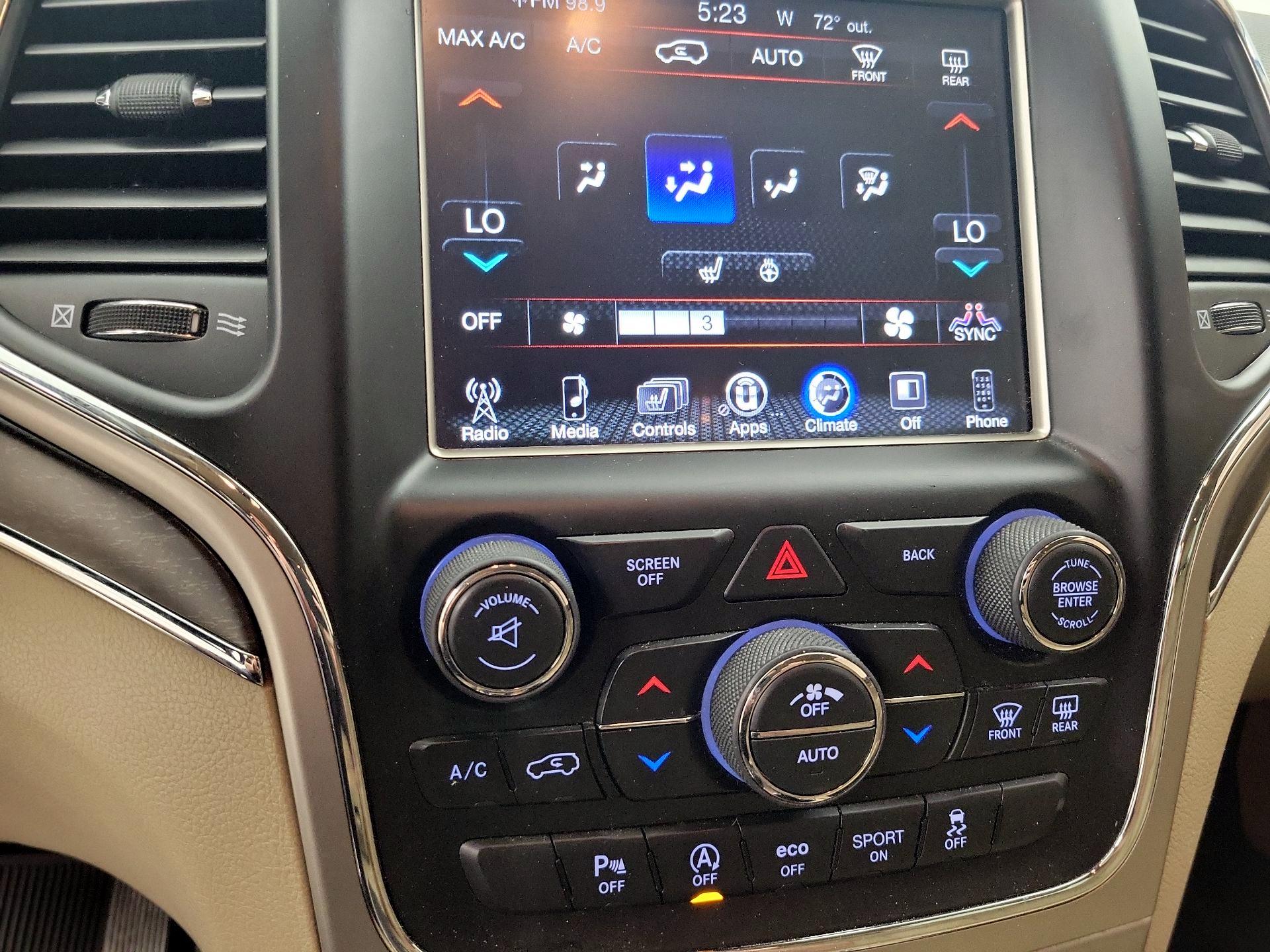 Thumbnail: 2016 Jeep Grand Cherokee - 16