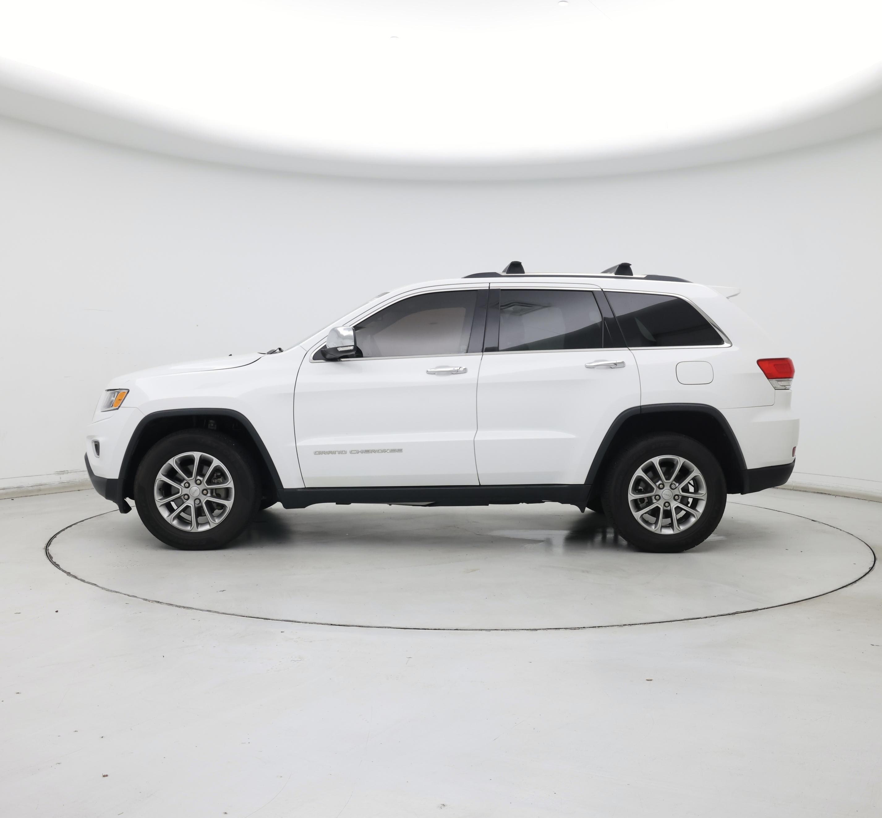 Thumbnail: 2016 Jeep Grand Cherokee - 3
