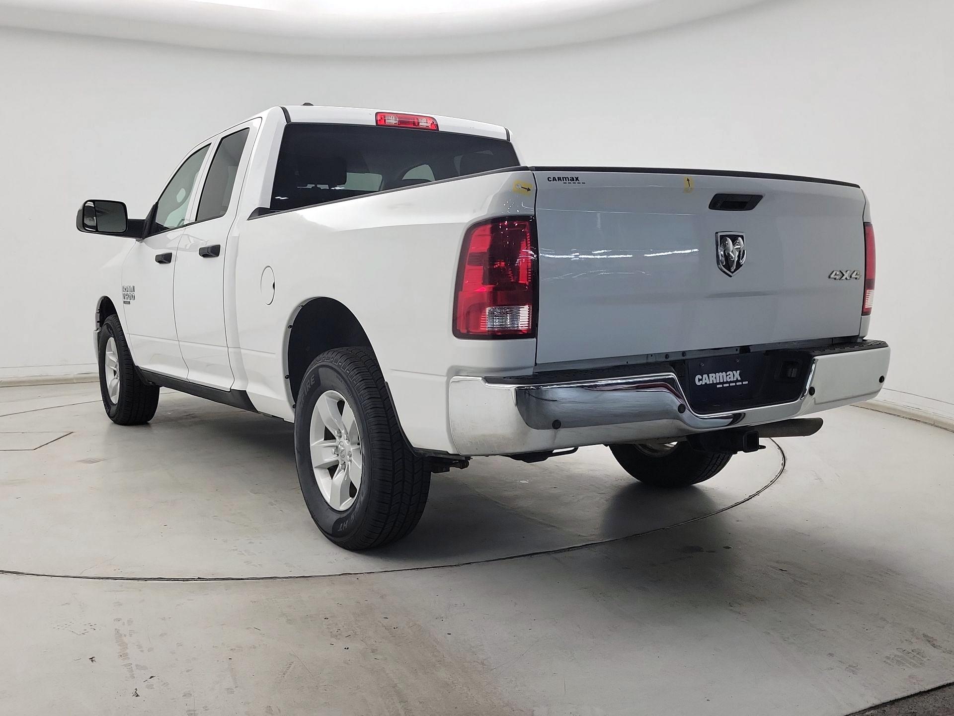 Thumbnail: 2019 RAM 1500 Classic - 7