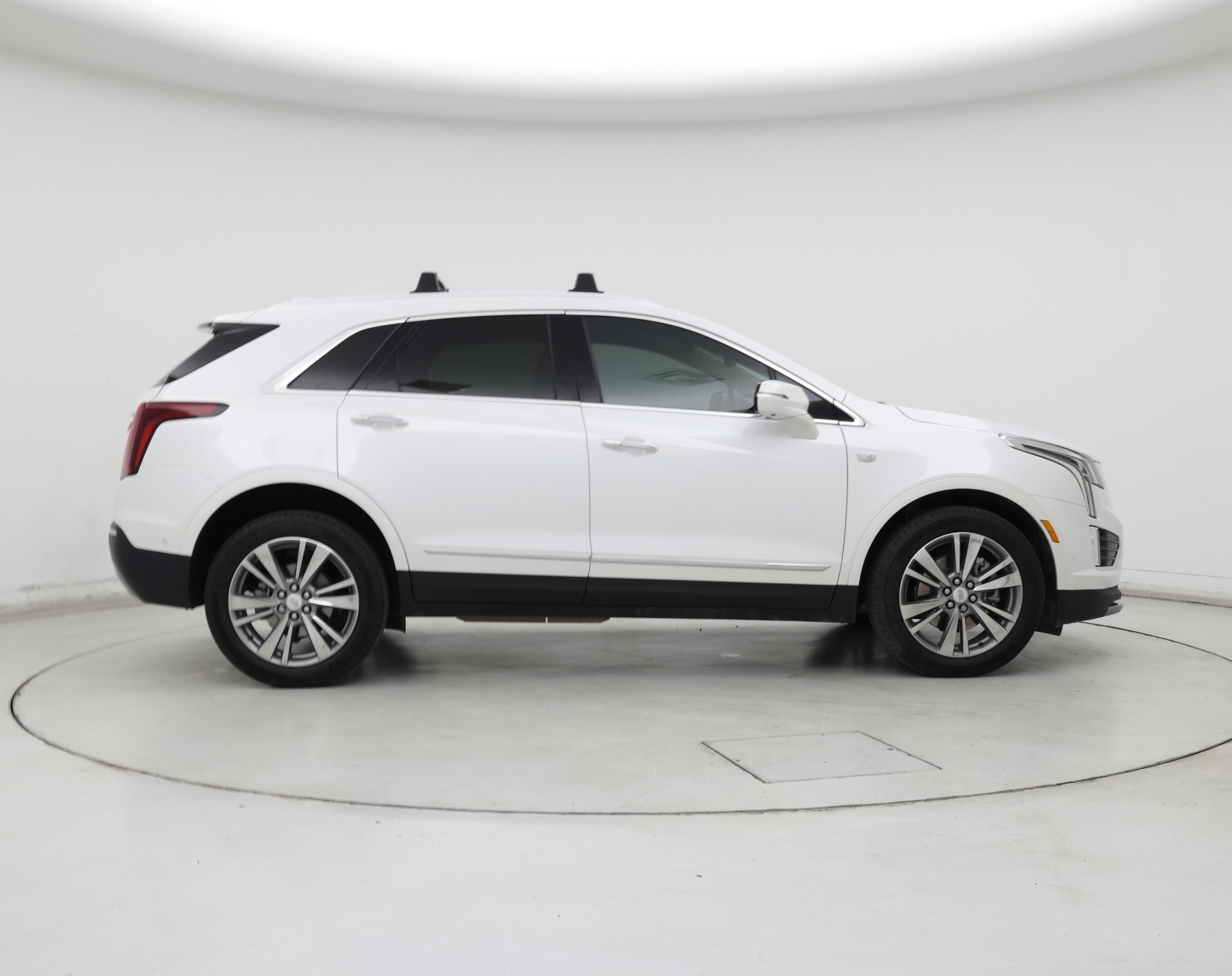 Thumbnail: 2022 Cadillac XT5 - 7